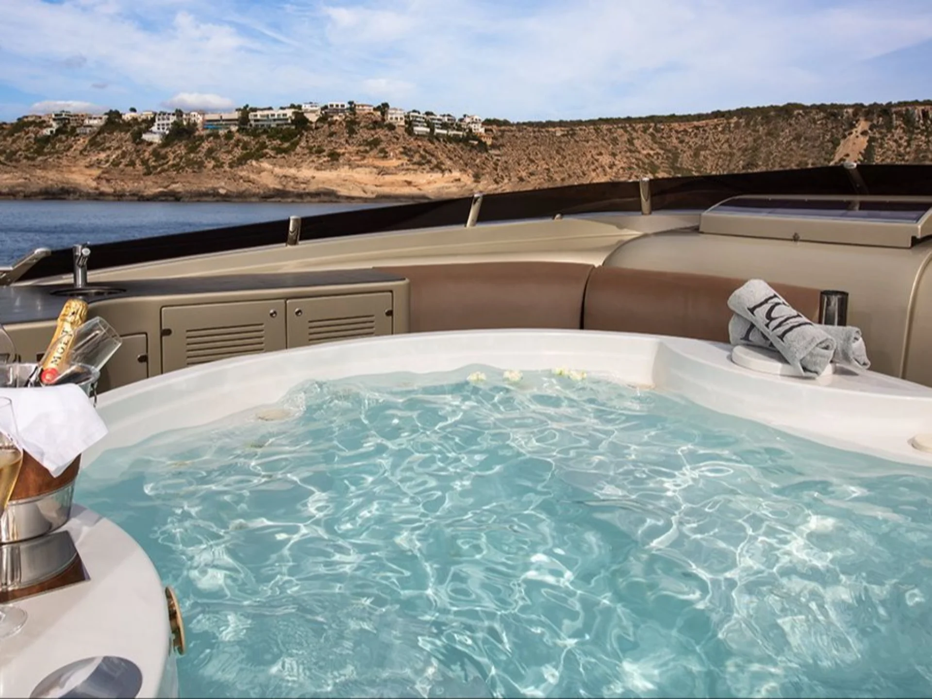 YCM120 | ISA 36m - ISA Yachts