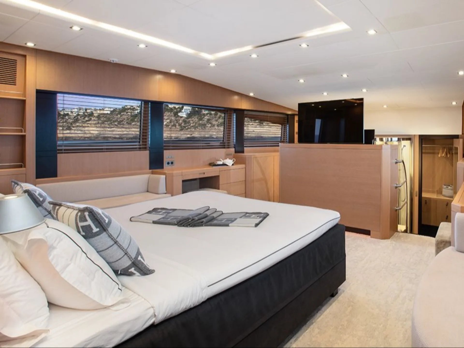 YCM120 | ISA 36m - ISA Yachts