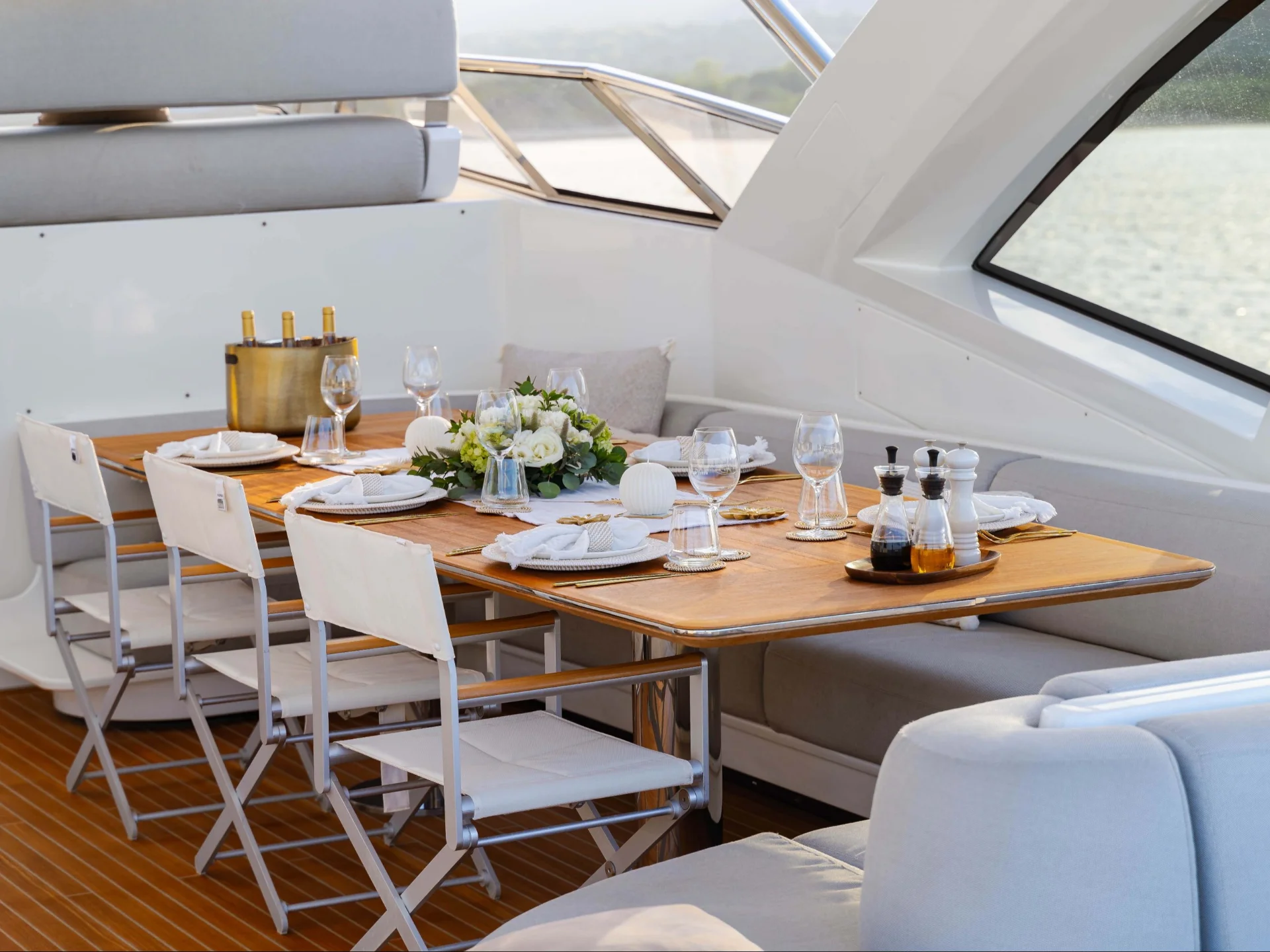 NEMESIS | Azimut 32 Metri - Azimut