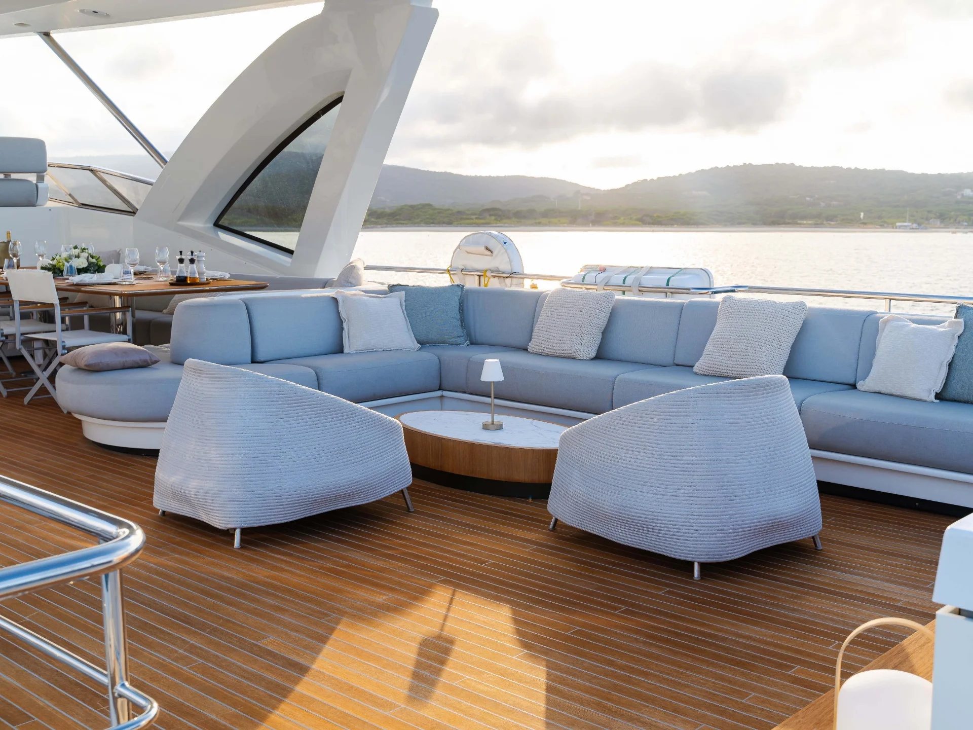 NEMESIS | Azimut 32 Metri - Azimut