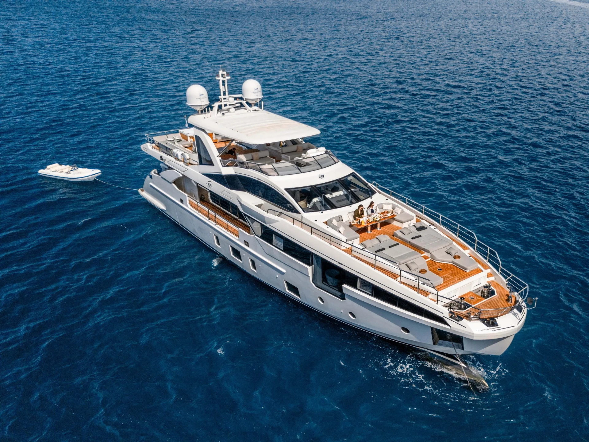 NEMESIS | Azimut 32 Metri - Azimut