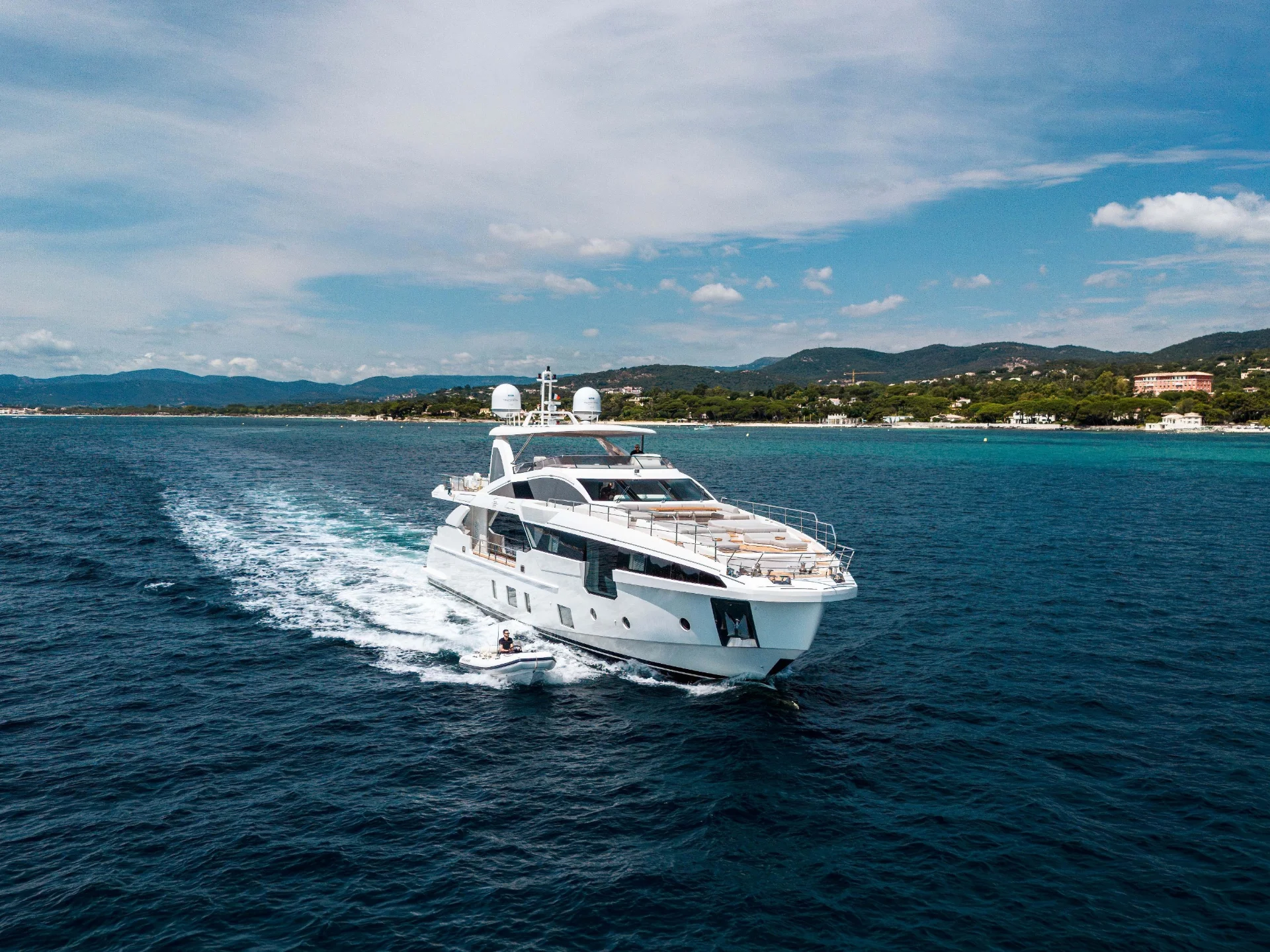 NEMESIS | Azimut 32 Metri - Azimut