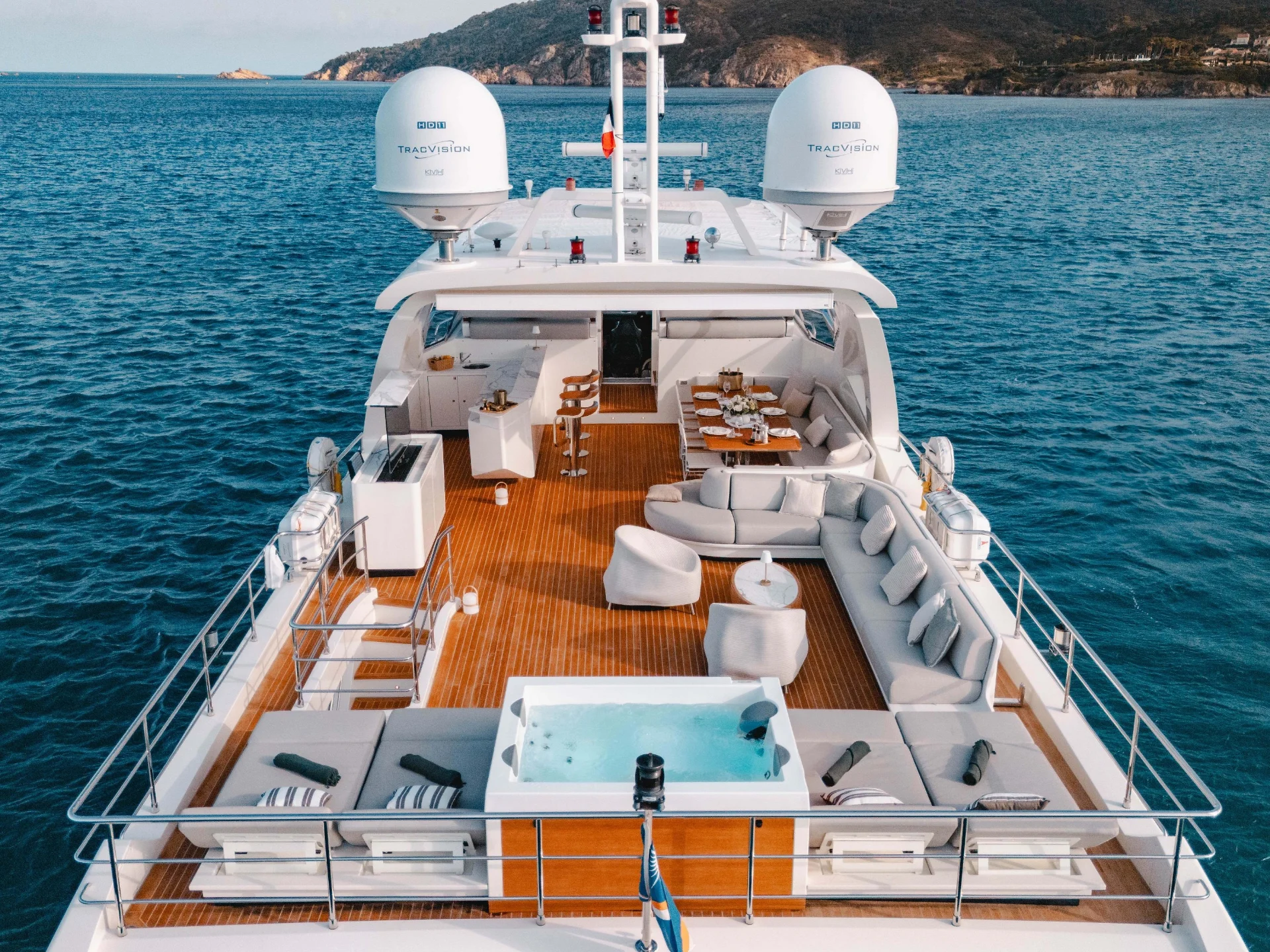 NEMESIS | Azimut 32 Metri - Azimut