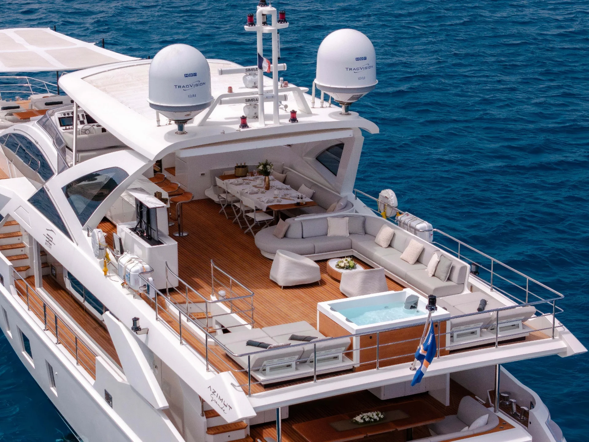 NEMESIS | Azimut 32 Metri - Azimut