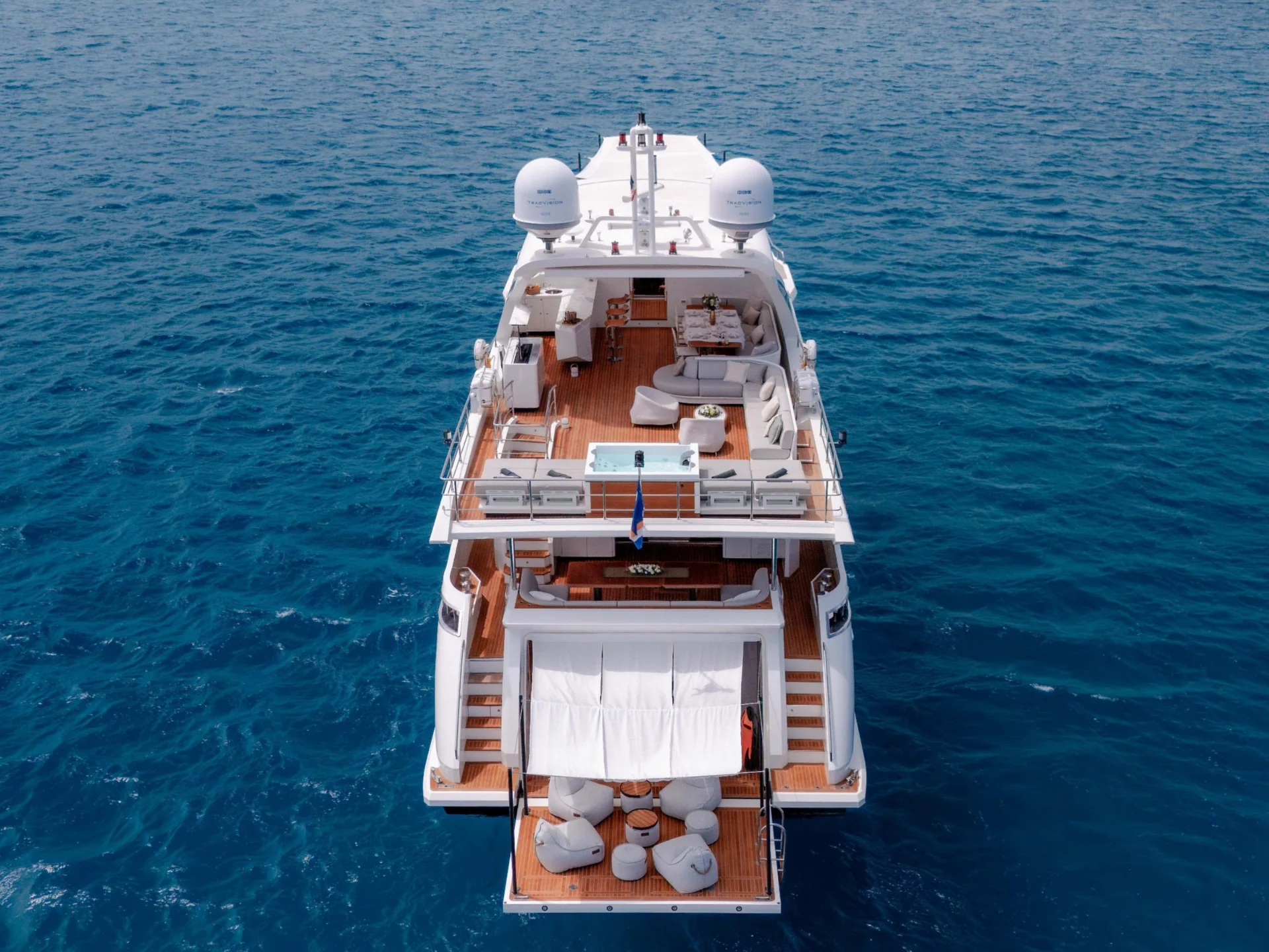 NEMESIS | Azimut 32 Metri - Azimut