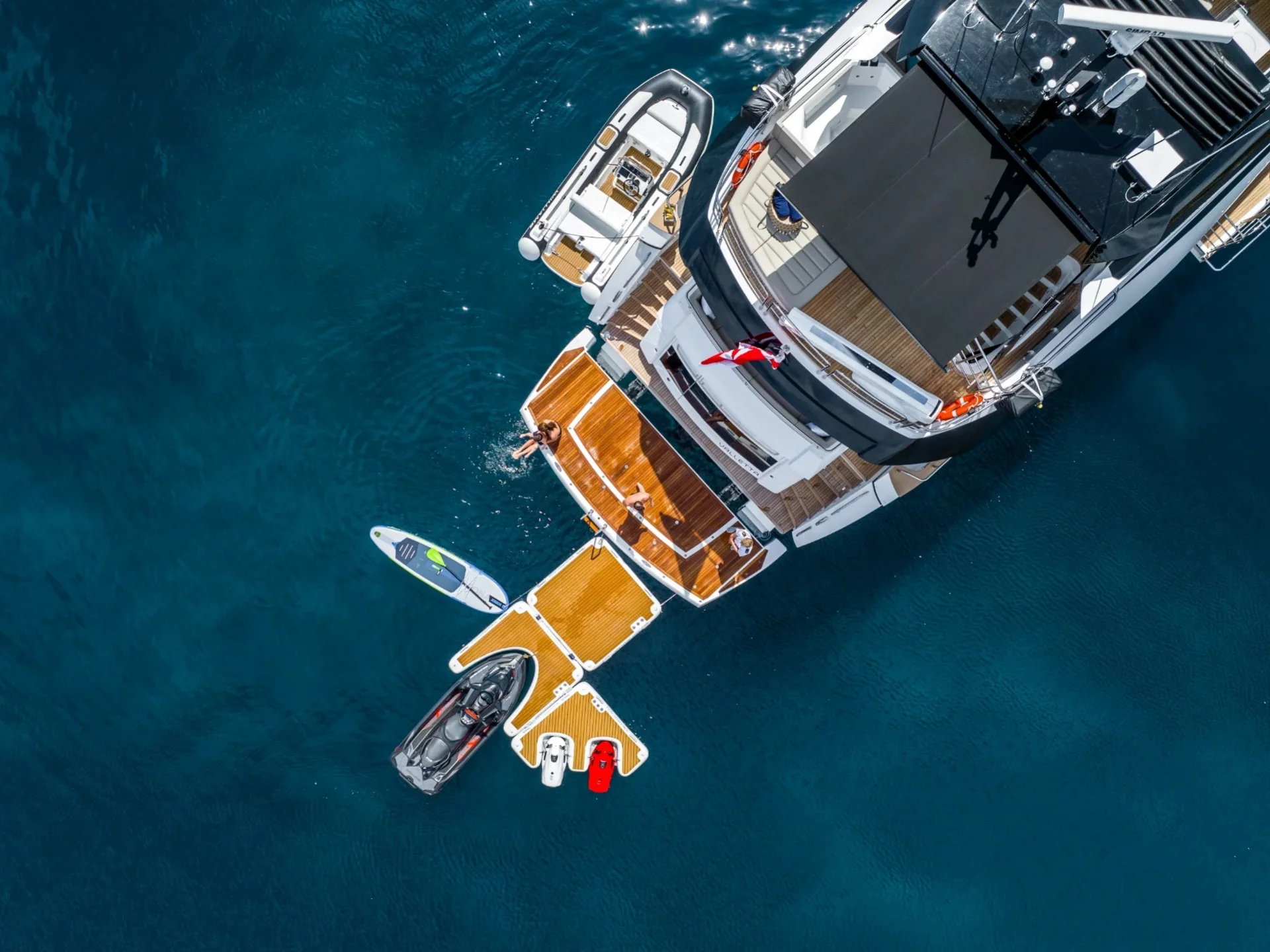 BLUE INFINITY ONE | Sunseeker 95  - Sunseeker