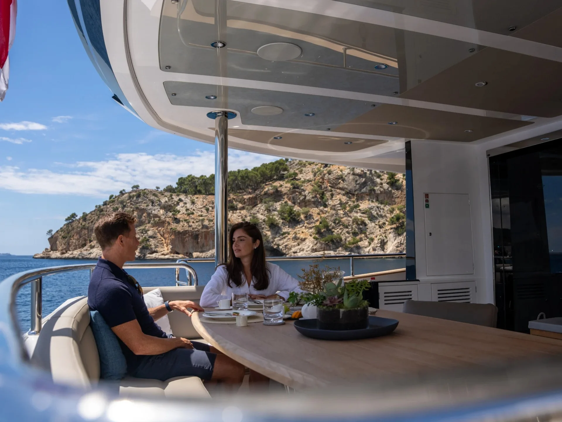 BLUE INFINITY ONE | Sunseeker 95  - Sunseeker