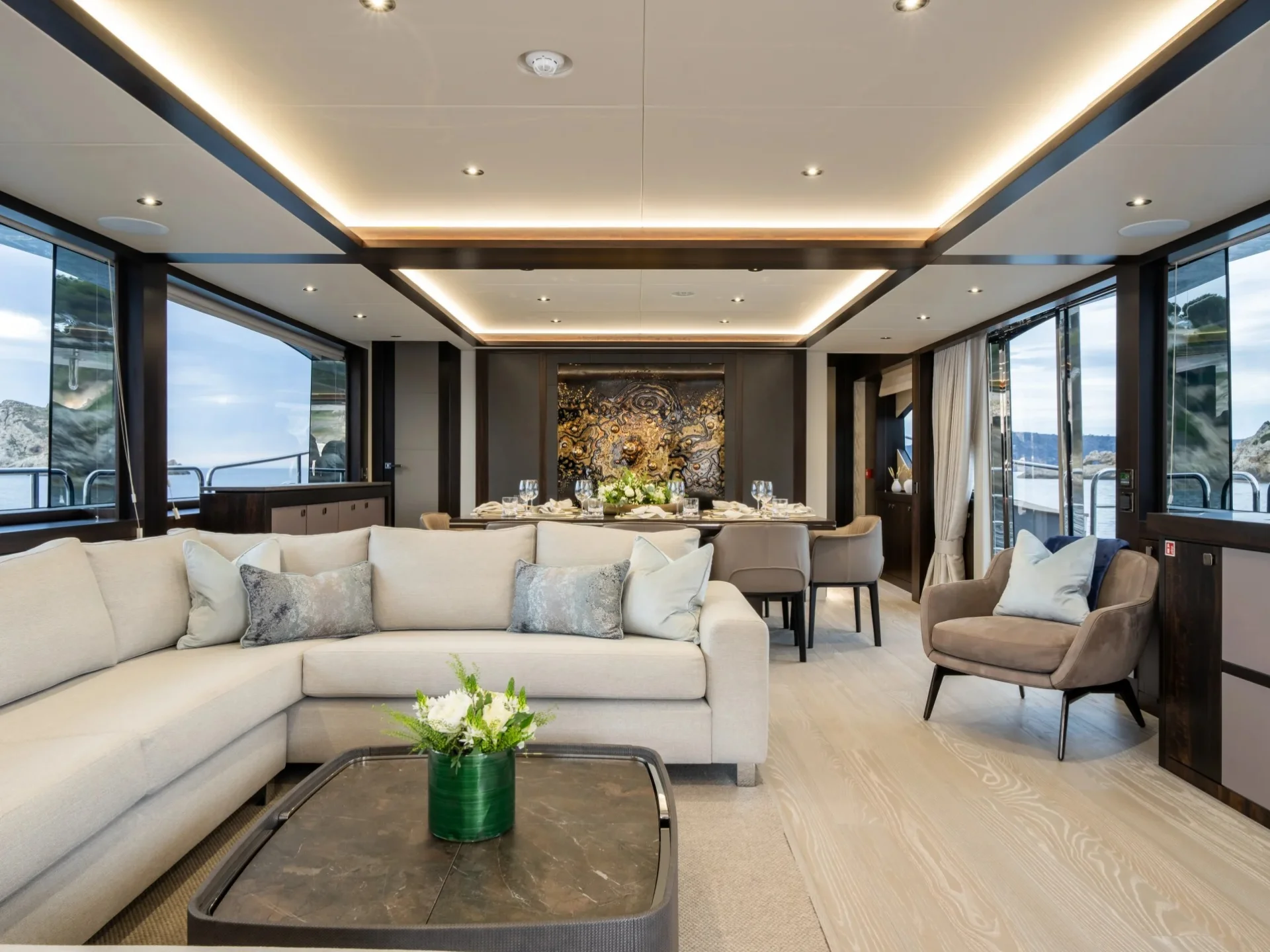 BLUE INFINITY ONE | Sunseeker 95  - Sunseeker