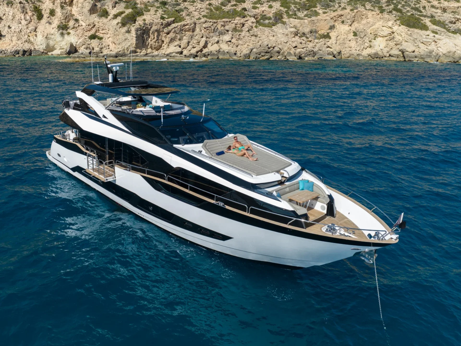 HIGH ENERGY | Sunseeker 95  - Sunseeker