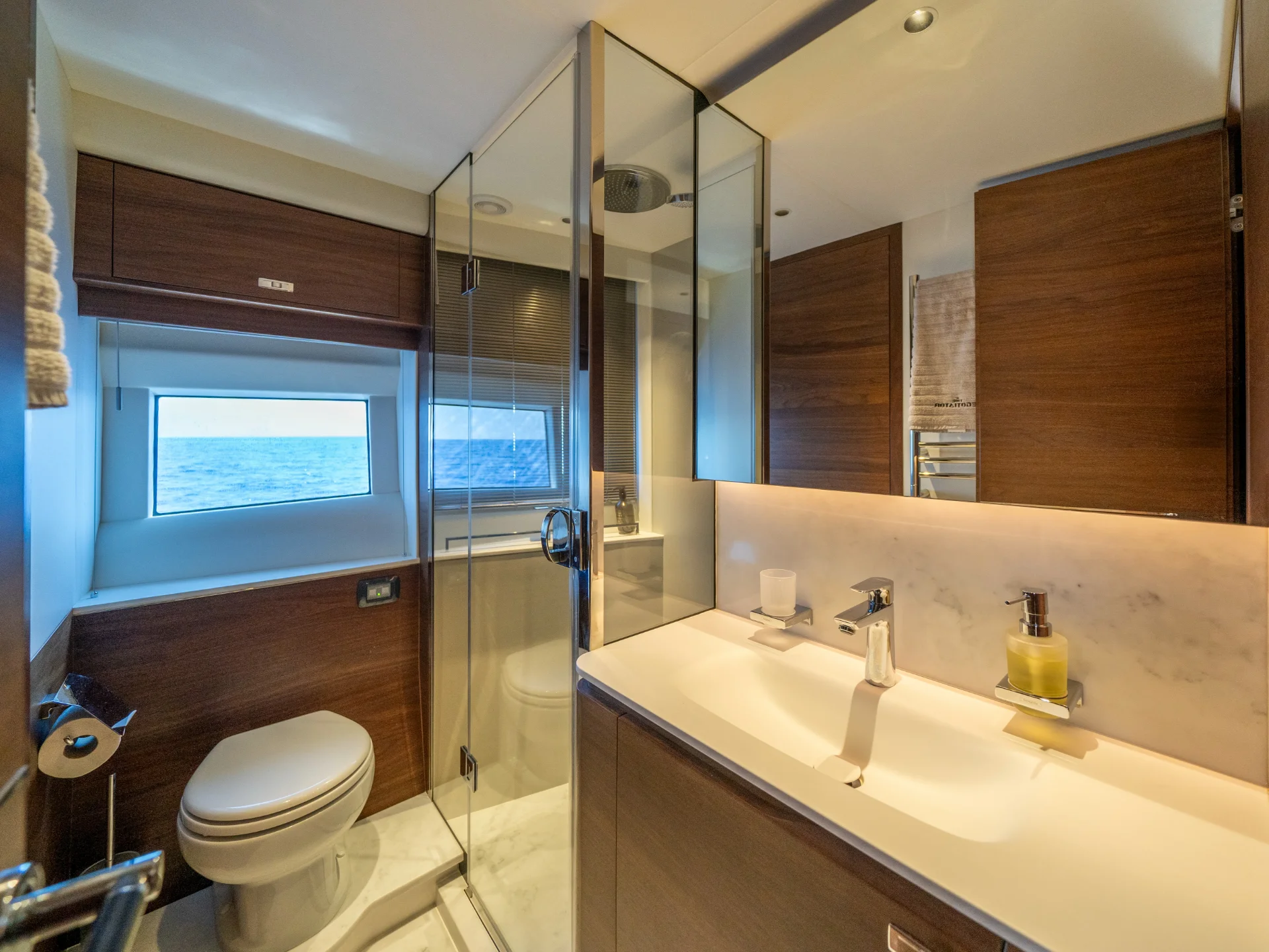 NEGOTIATOR II | Princess S72 - Princess