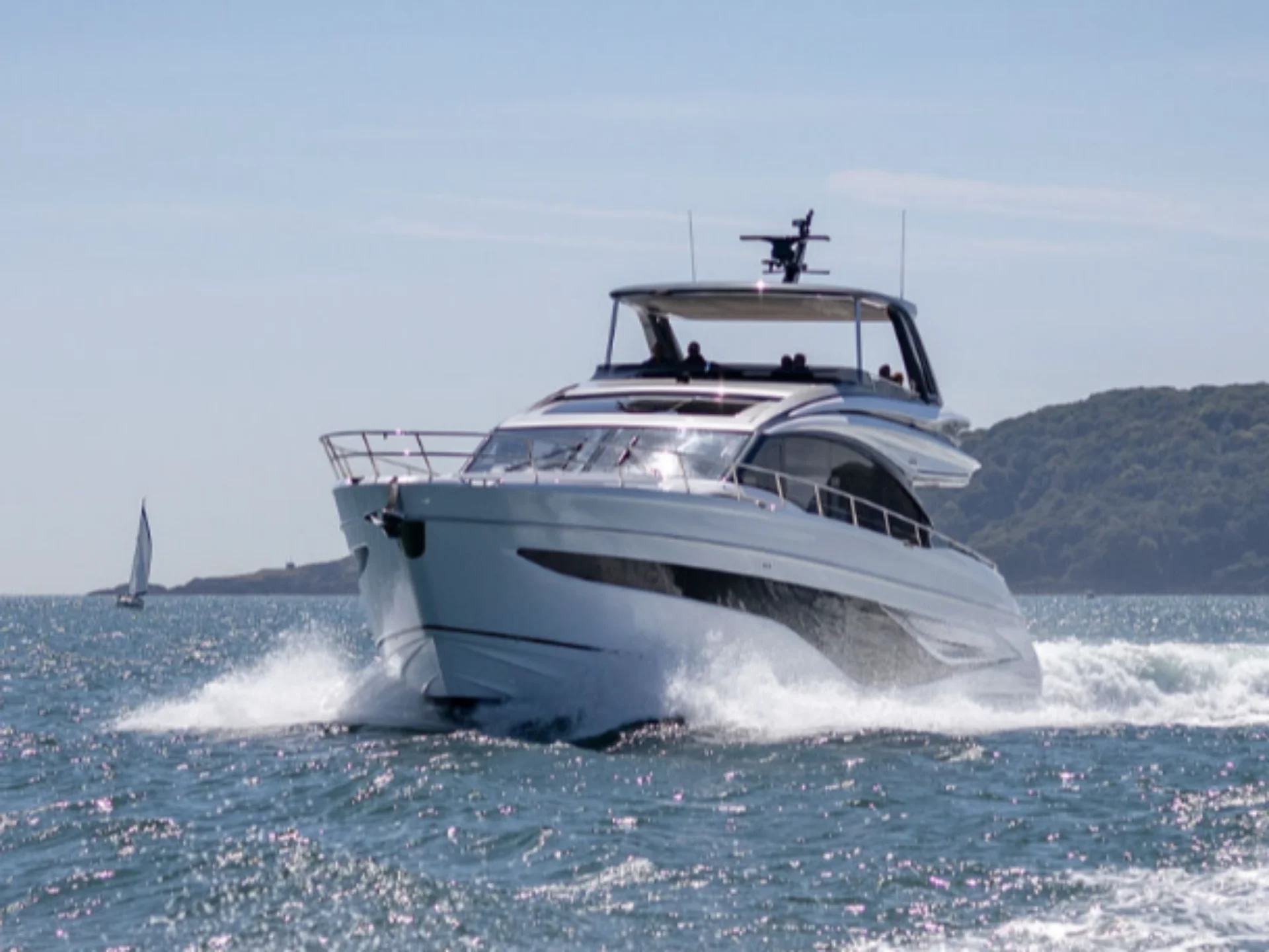 NEGOTIATOR II | Princess S72 - Princess