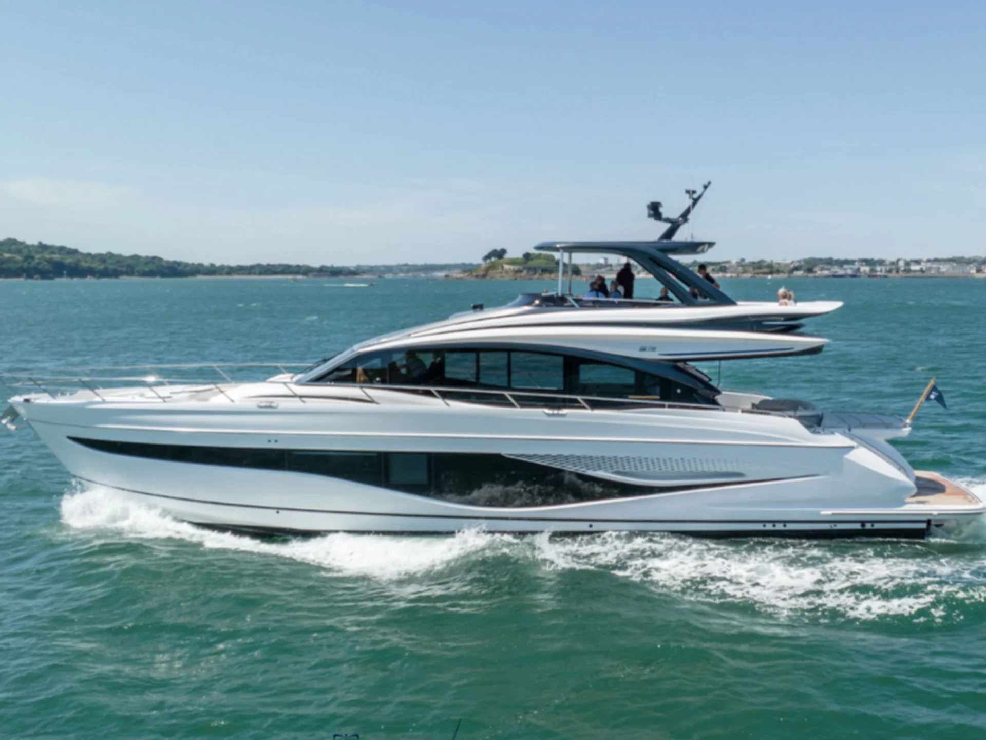 NEGOTIATOR II | Princess S72 - Princess