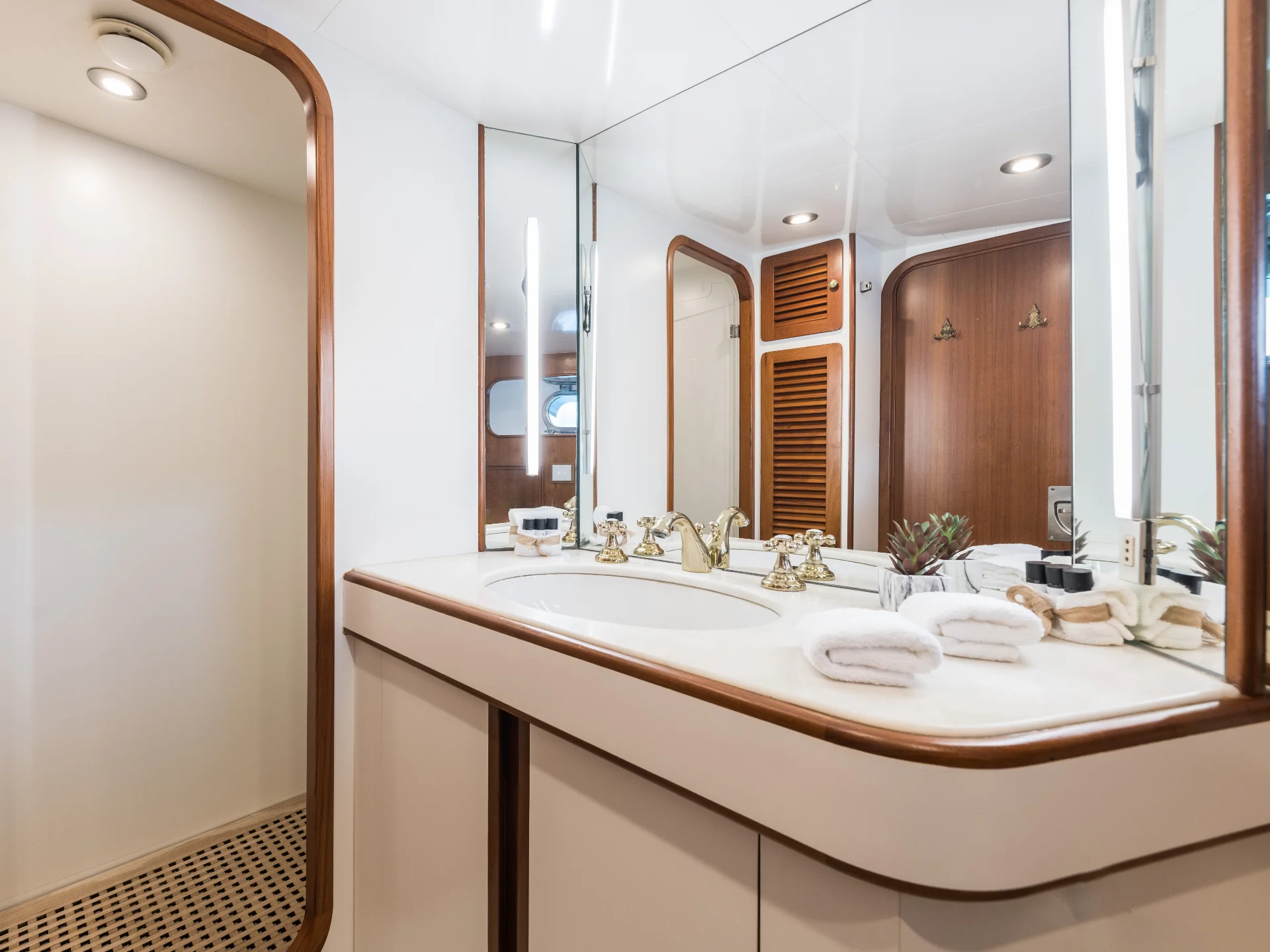 SPIRIT OF MK | CRN Ancona 34M - CRN