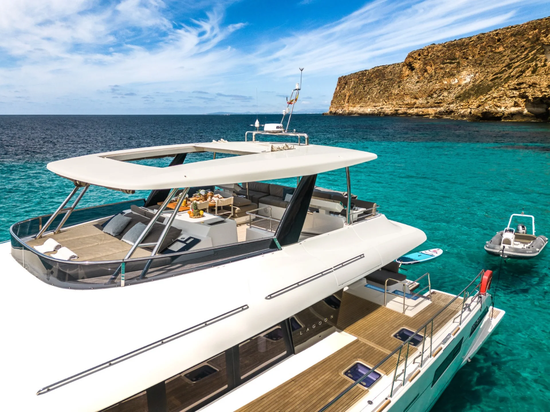 SEEK | Lagoon 630 - Lagoon