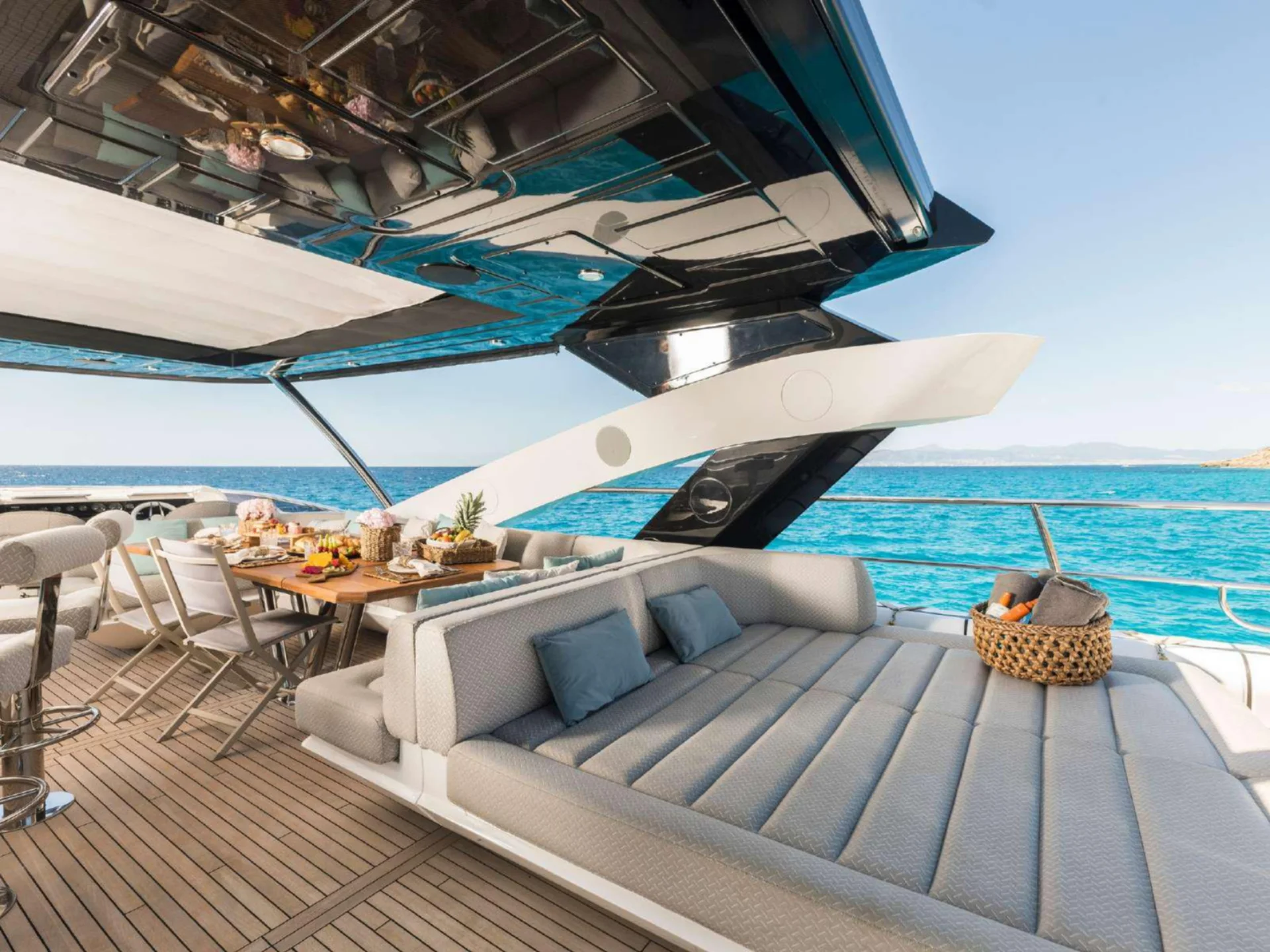 SEAWATER II | Sunseeker 86 - Sunseeker