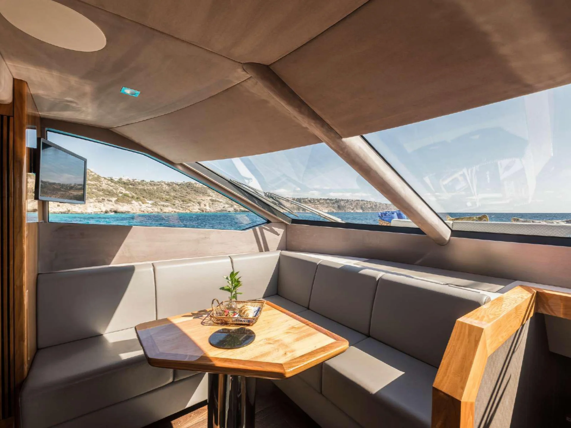 SEAWATER II | Sunseeker 86 - Sunseeker