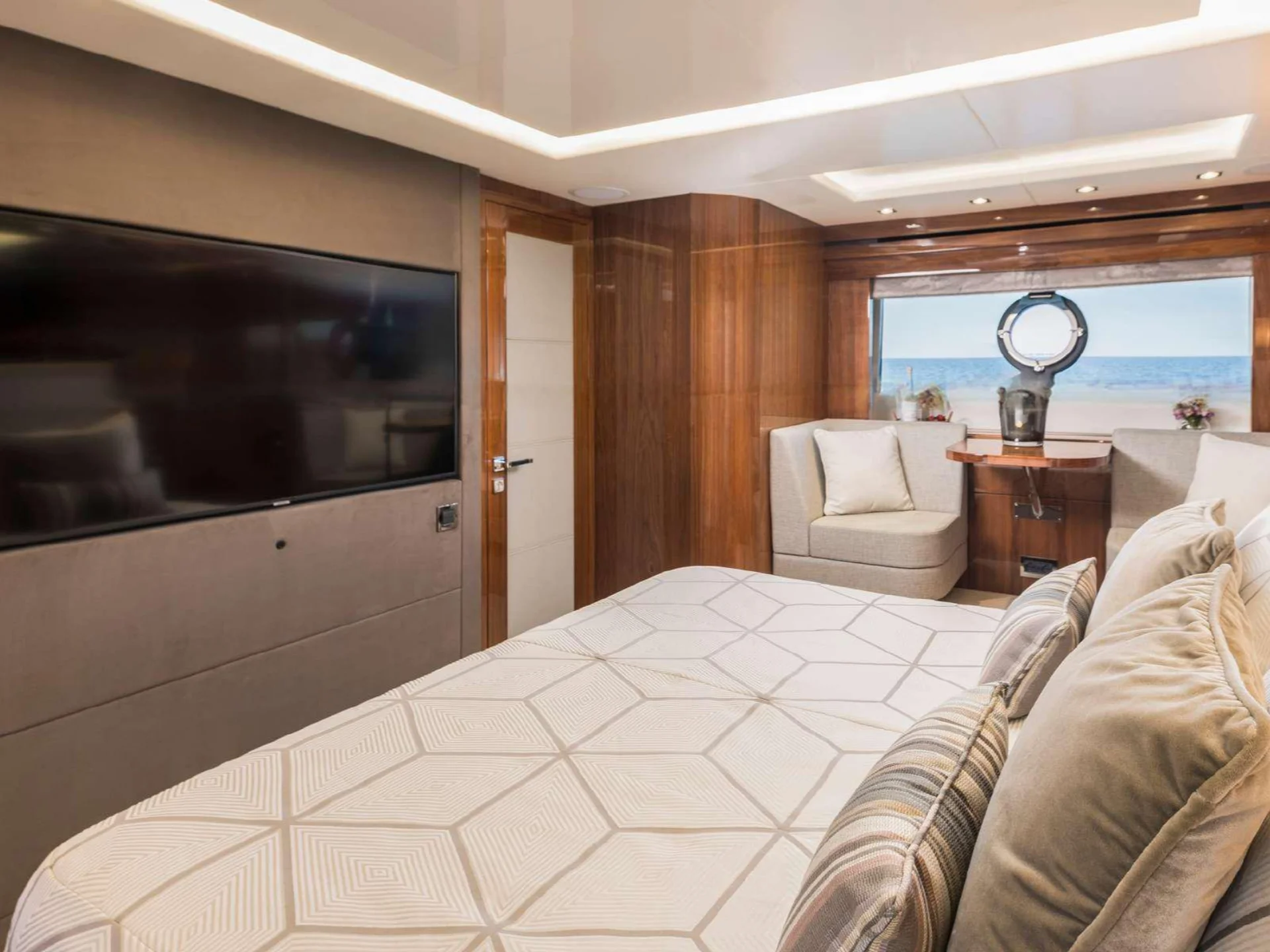 SEAWATER II | Sunseeker 86 - Sunseeker