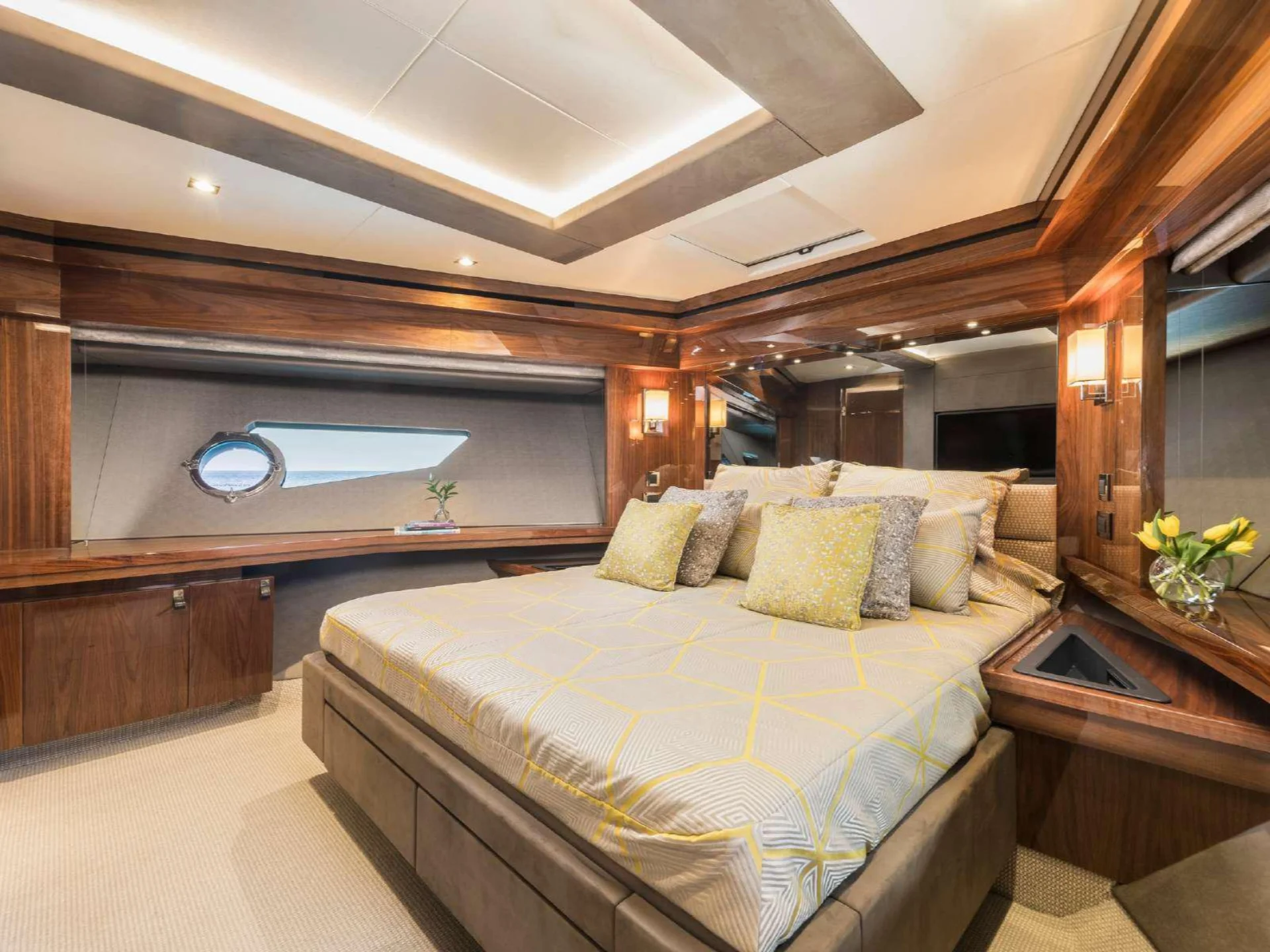 SEAWATER II | Sunseeker 86 - Sunseeker