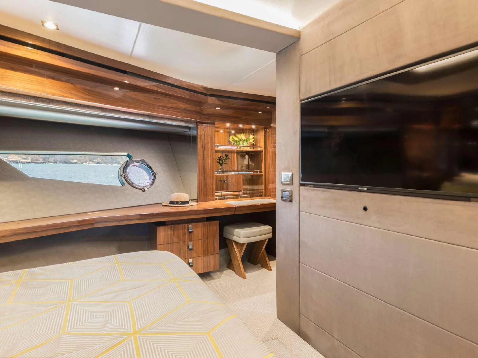 SEAWATER II | Sunseeker 86 - Sunseeker