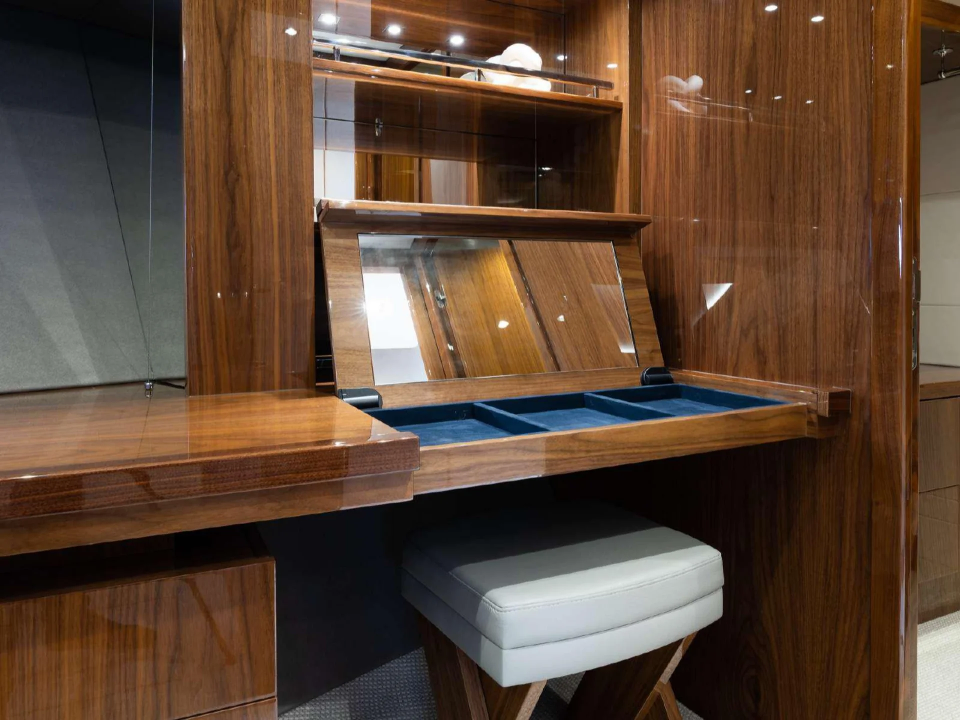 SEAWATER II | Sunseeker 86 - Sunseeker