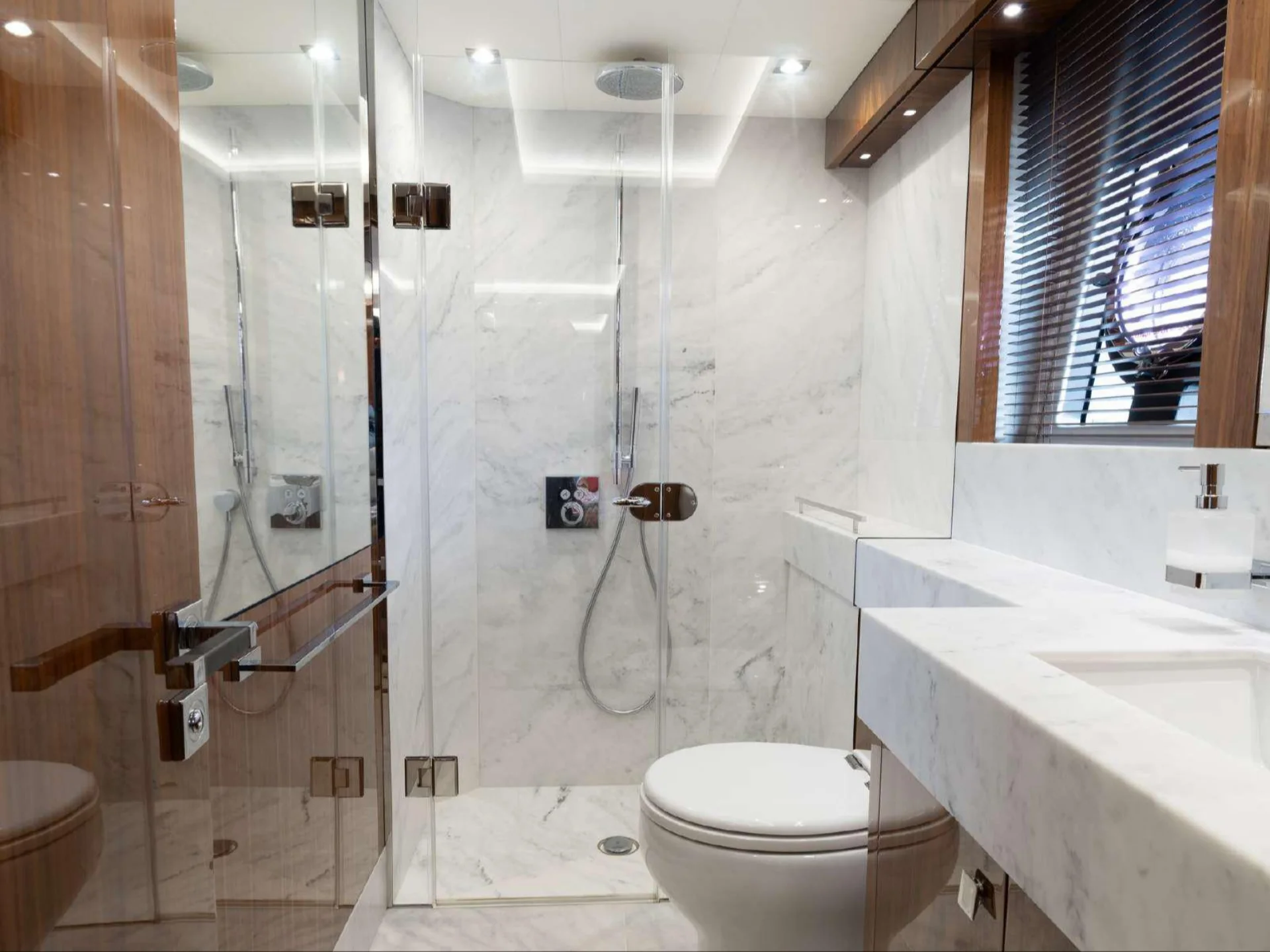 SEAWATER II | Sunseeker 86 - Sunseeker