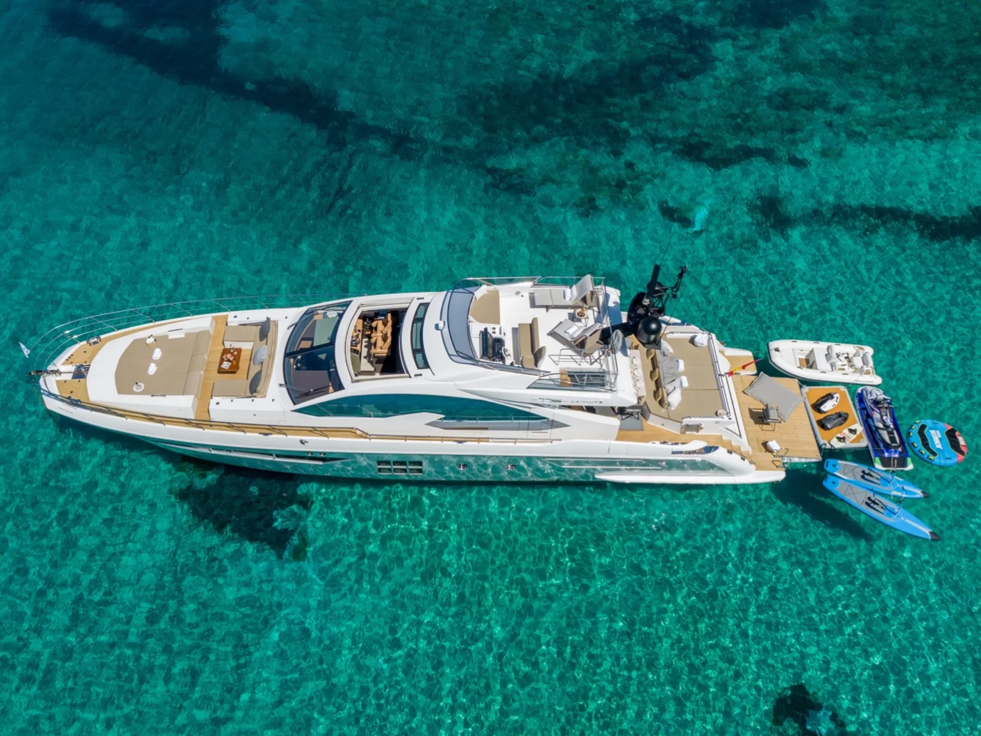 GRAN ABE II | Azimut 77S