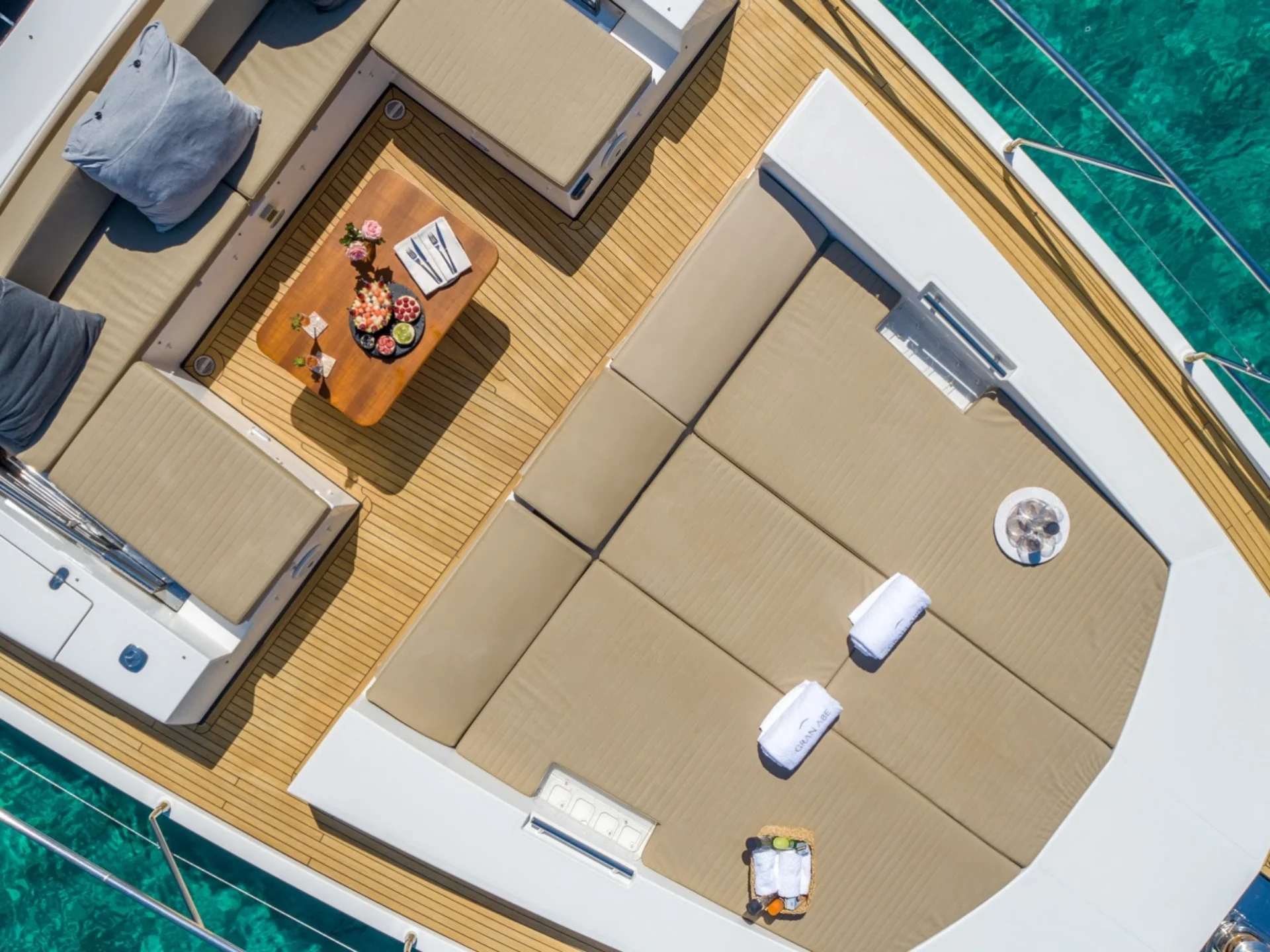 GRAN ABE II | Azimut 77S - Azimut