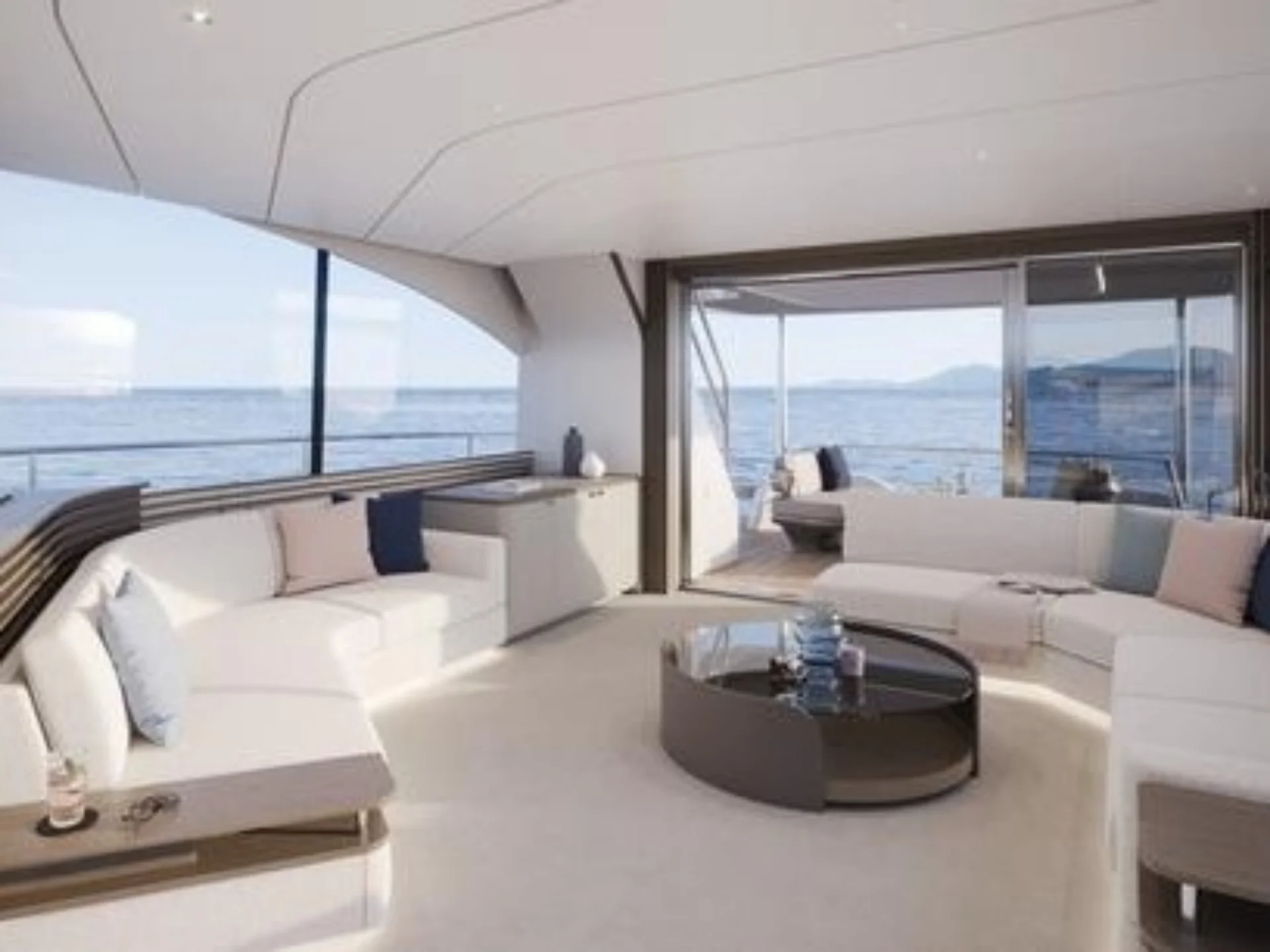 MY Lumi | Princess Y80 - Princess