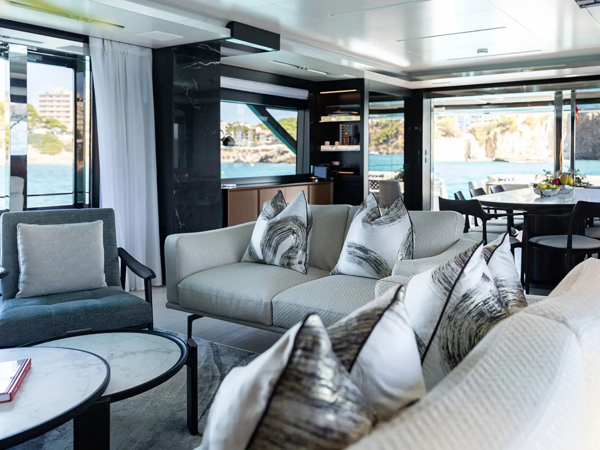 LEMON NOT LIME | Riva Corsaro 102 - Riva