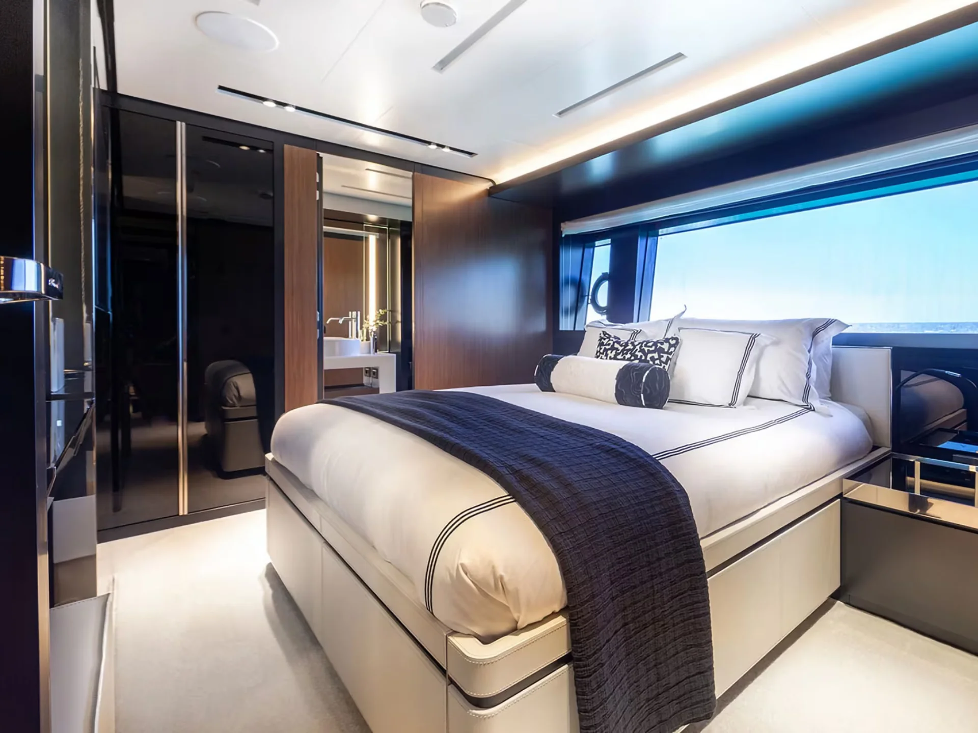 LEMON NOT LIME | Riva Corsaro 102 - Riva