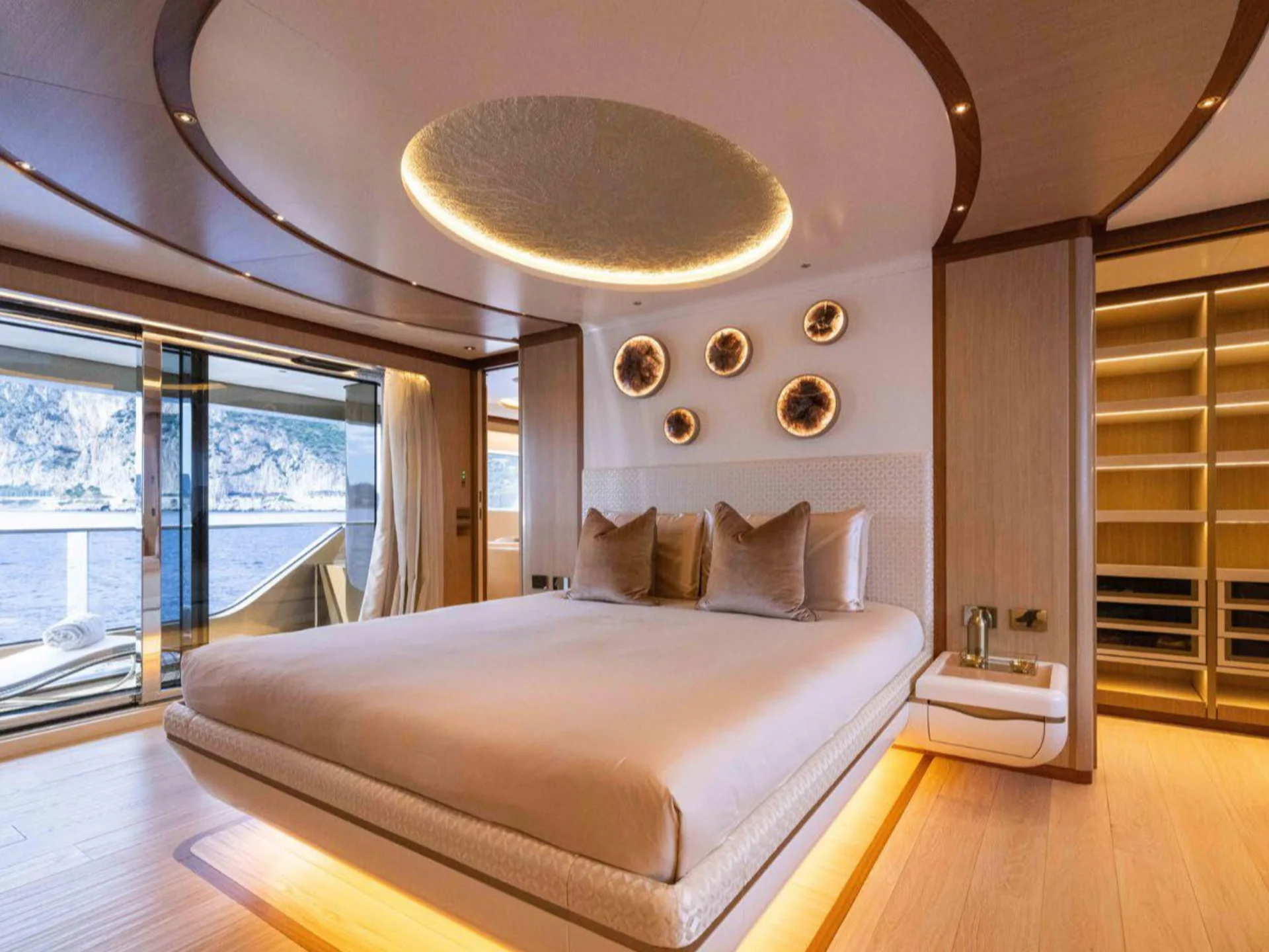 MY Anjelif | Columbus 50M - Other