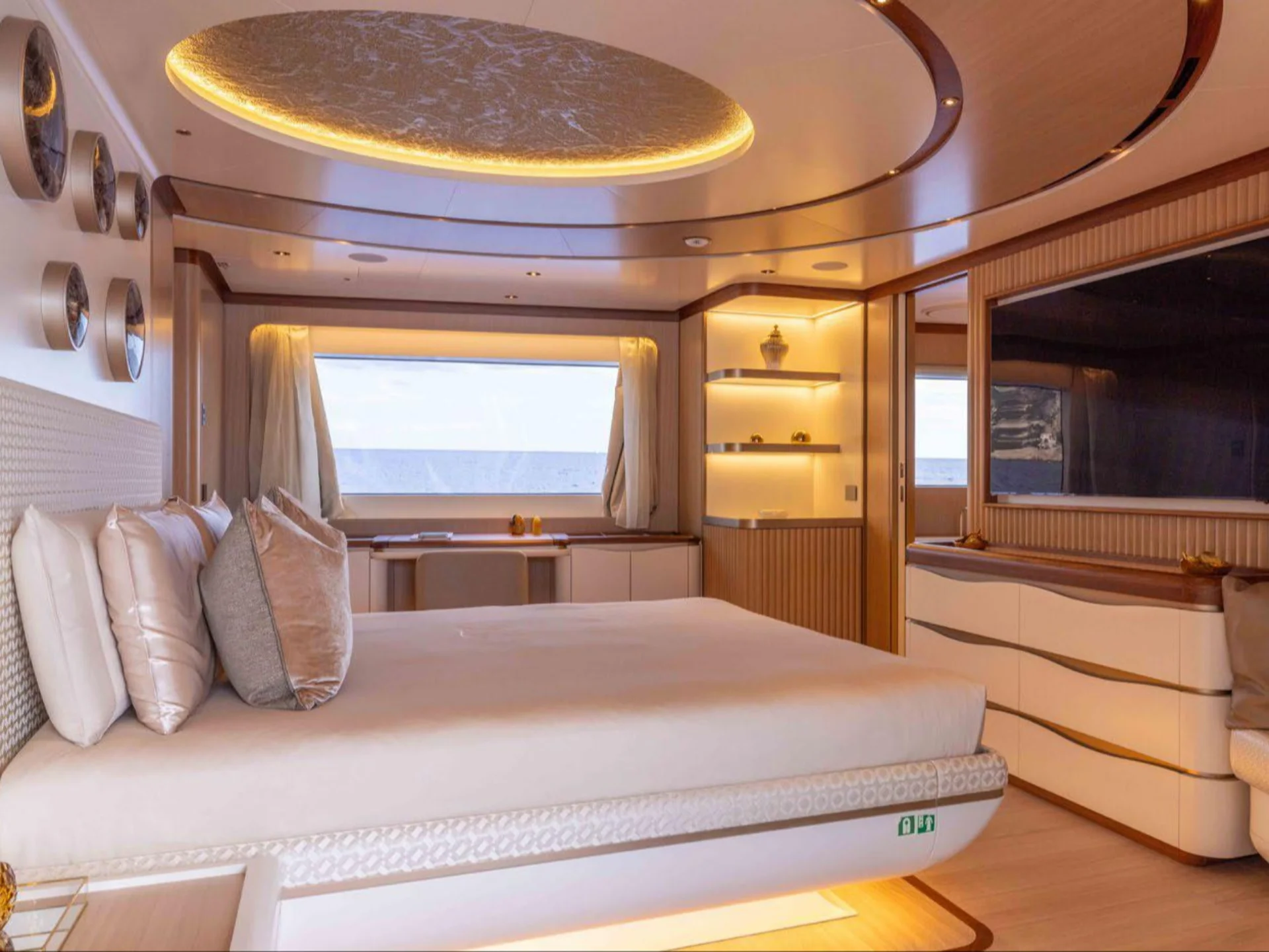 MY Anjelif | Columbus 50M - Other