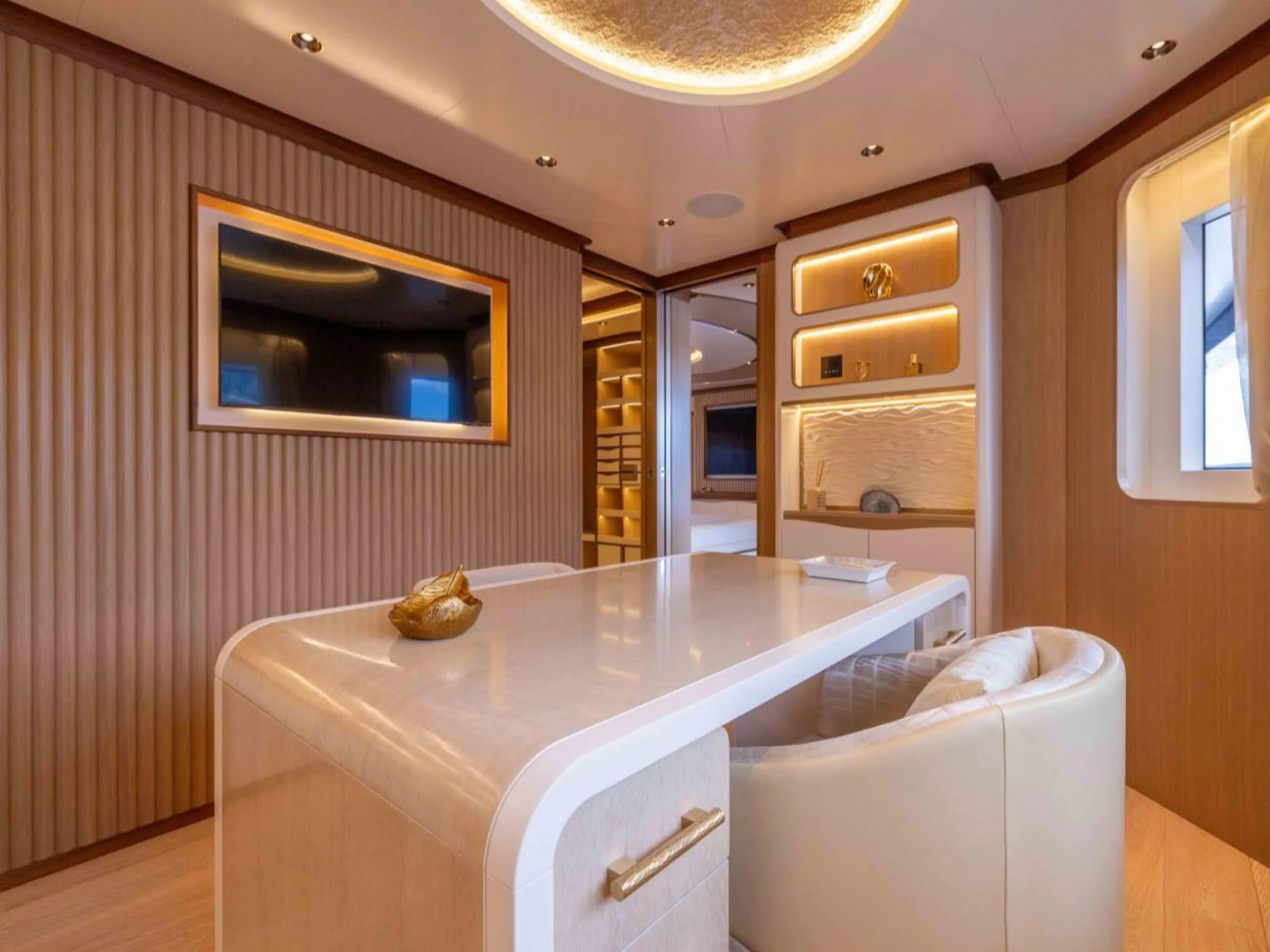 MY Anjelif | Columbus 50M - Other