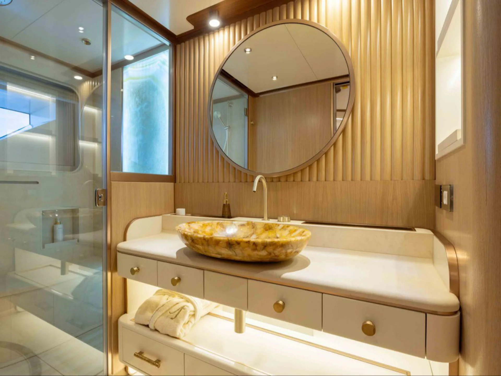 MY Anjelif | Columbus 50M - Other