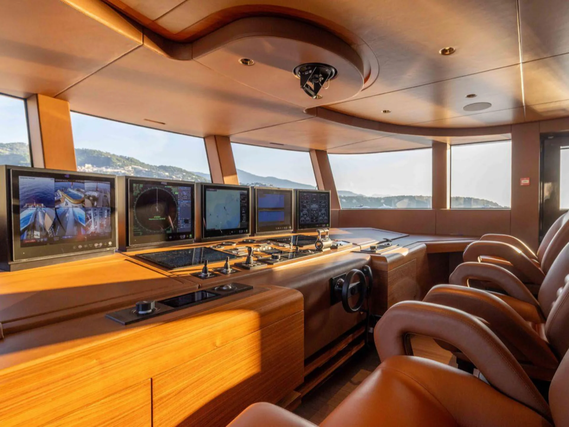 MY Anjelif | Columbus 50M - Other