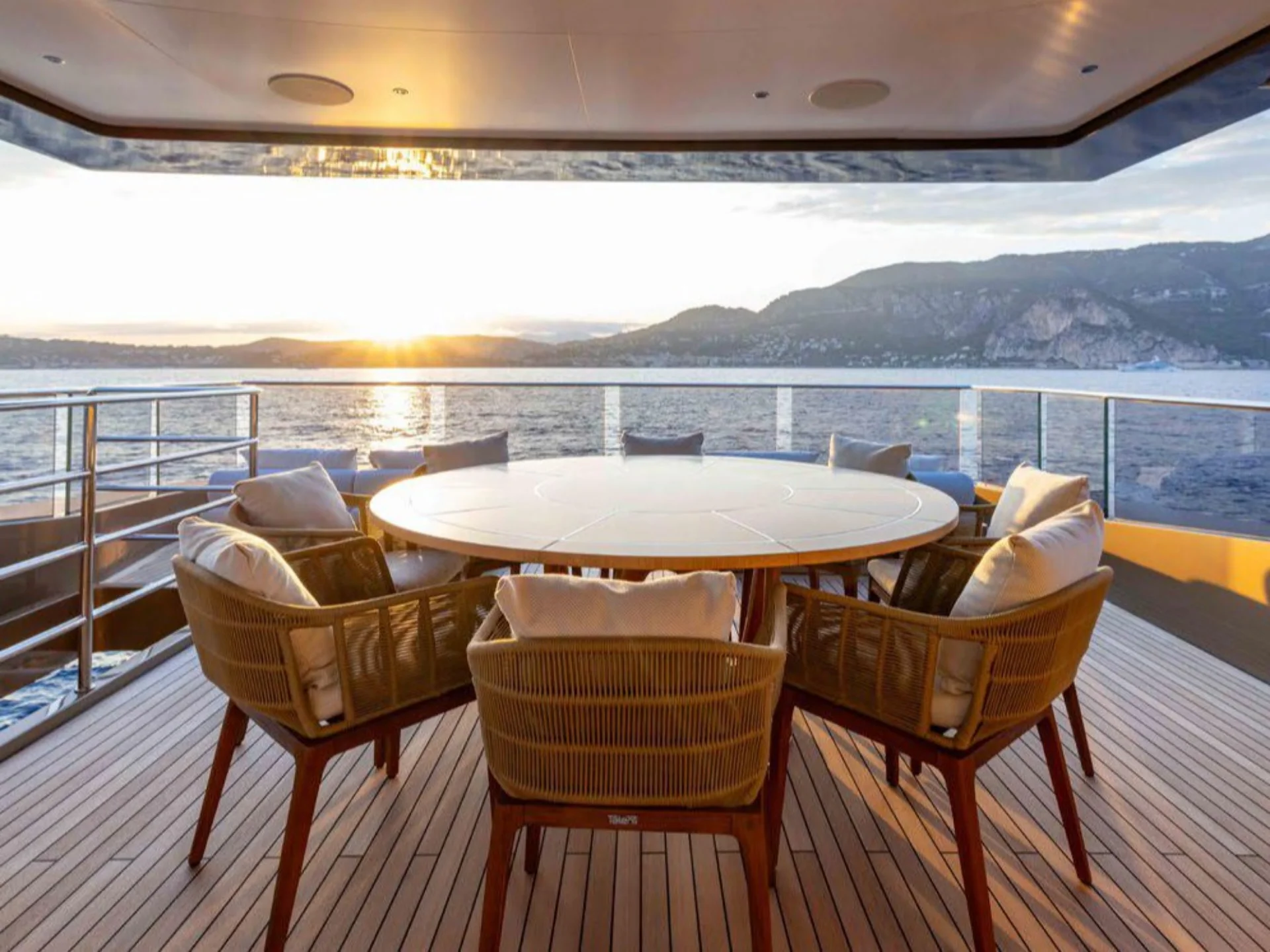 MY Anjelif | Columbus 50M - Other