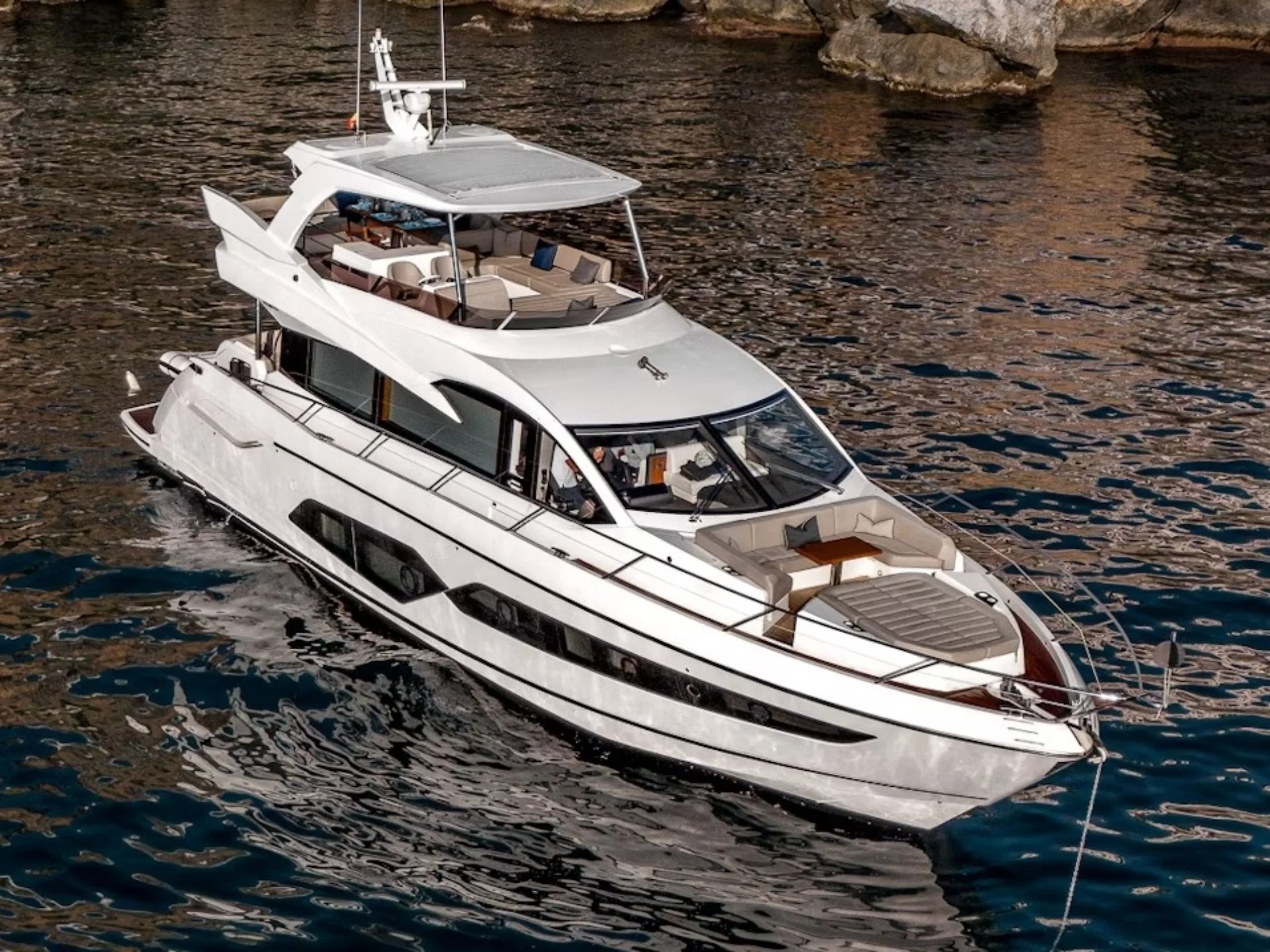 MY Lanonno | Sunseeker Manhattan 66