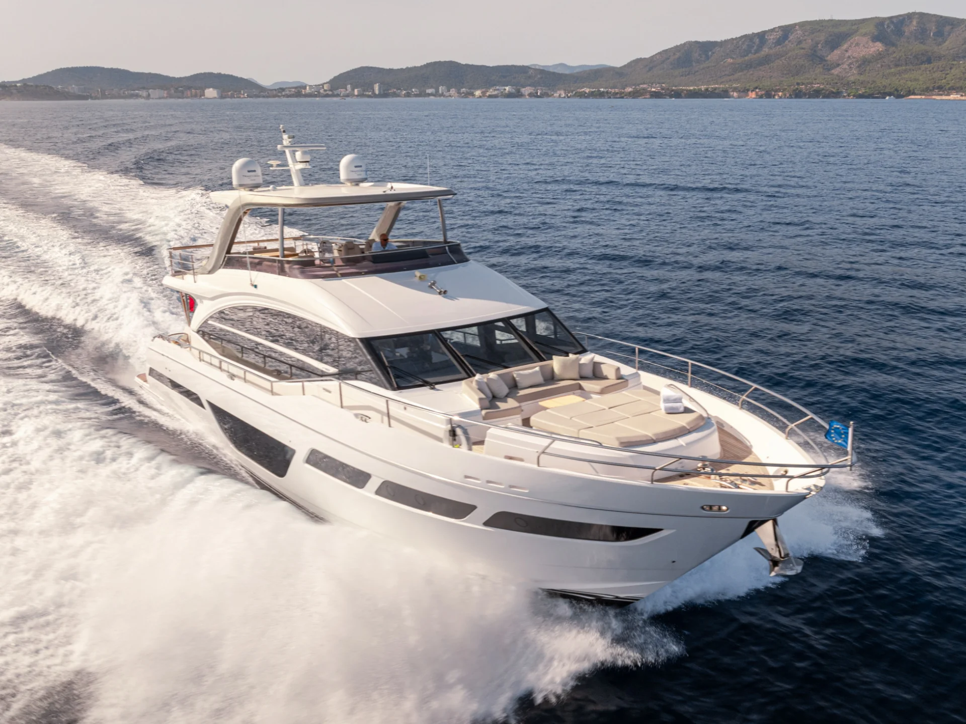 MIO BARCO II | Princess Y78 - Princess