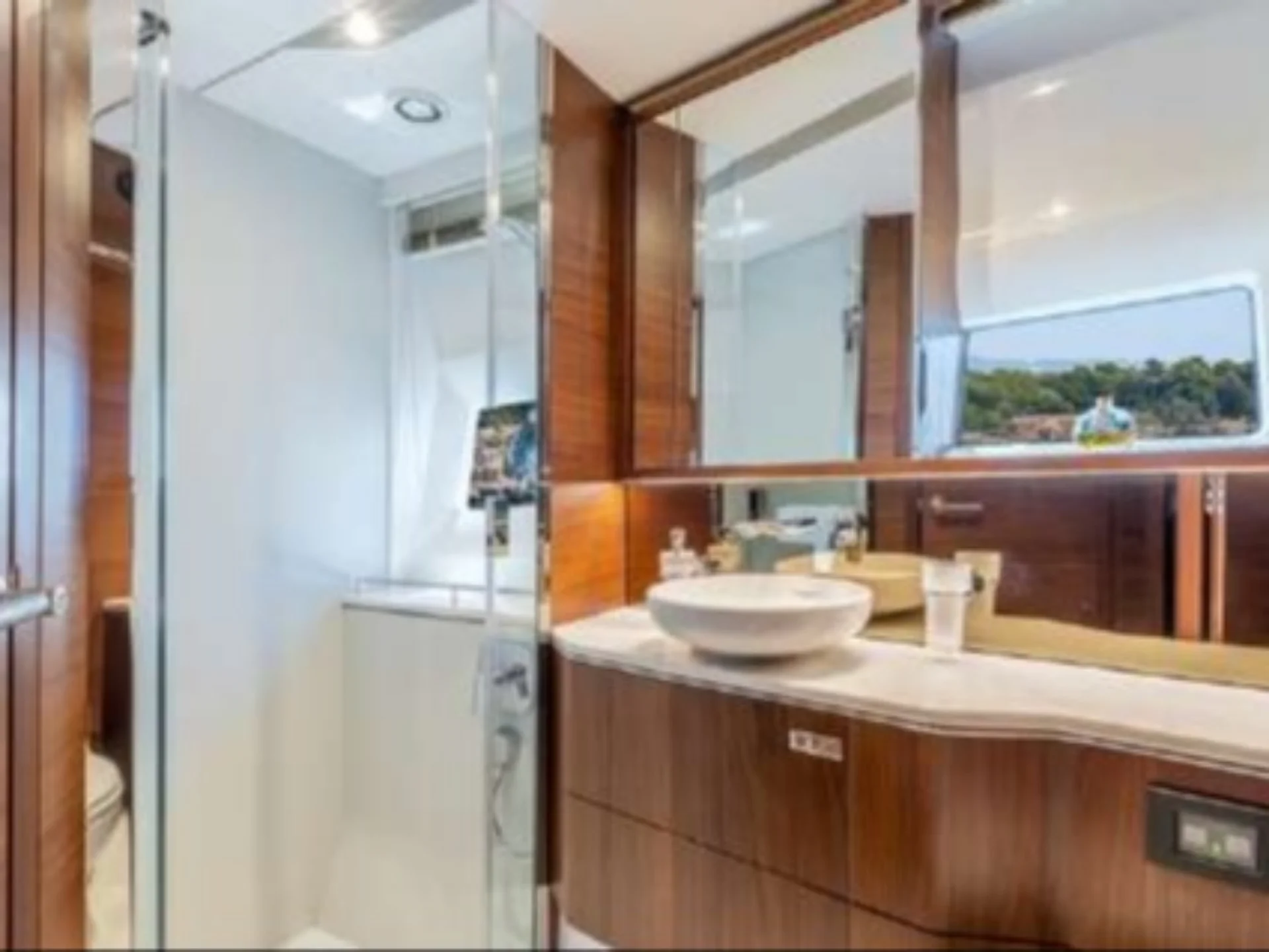 MISS DEMEANOR | Princess S62 - Princess