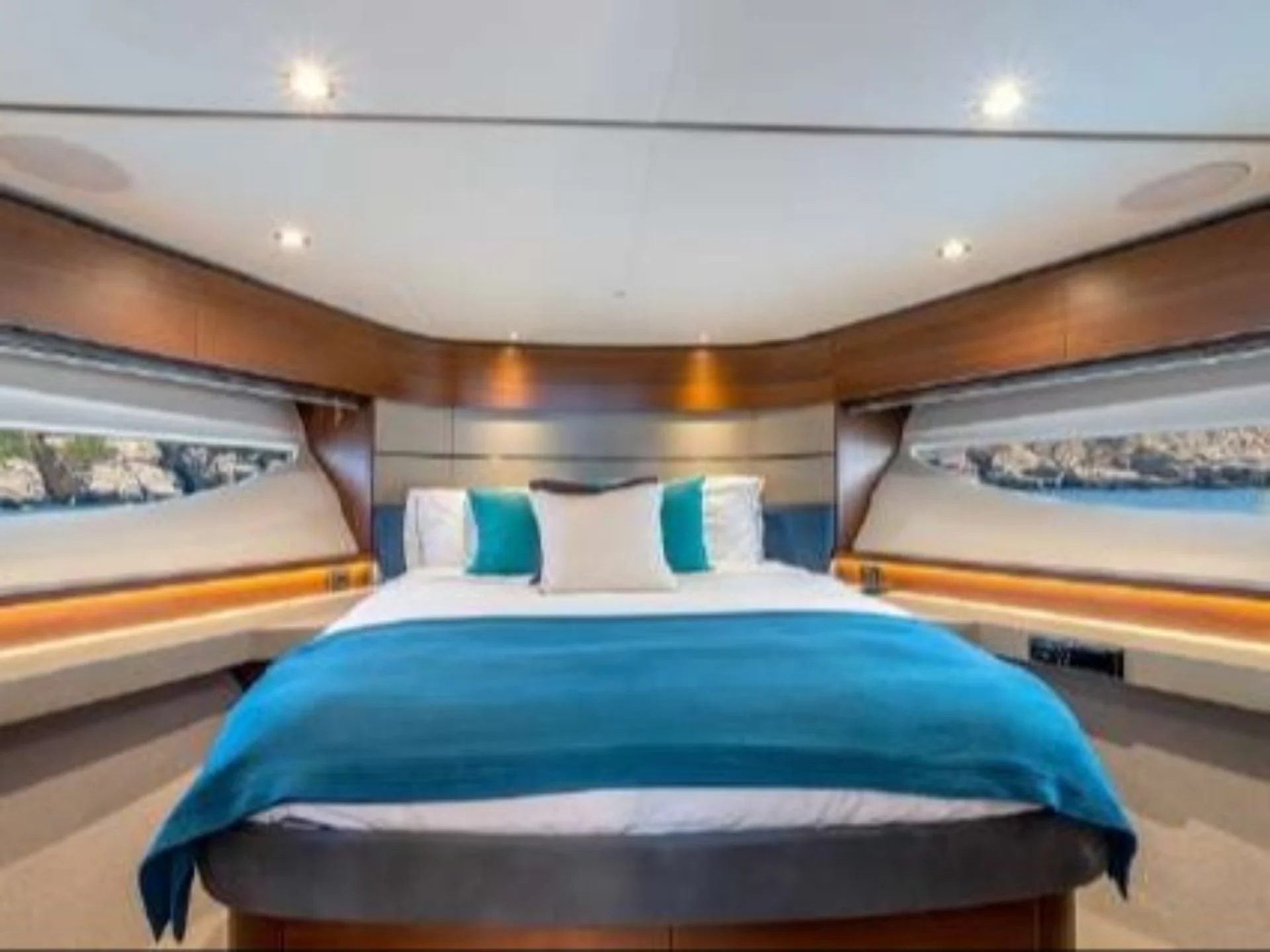 MISS DEMEANOR | Princess S62 - Princess