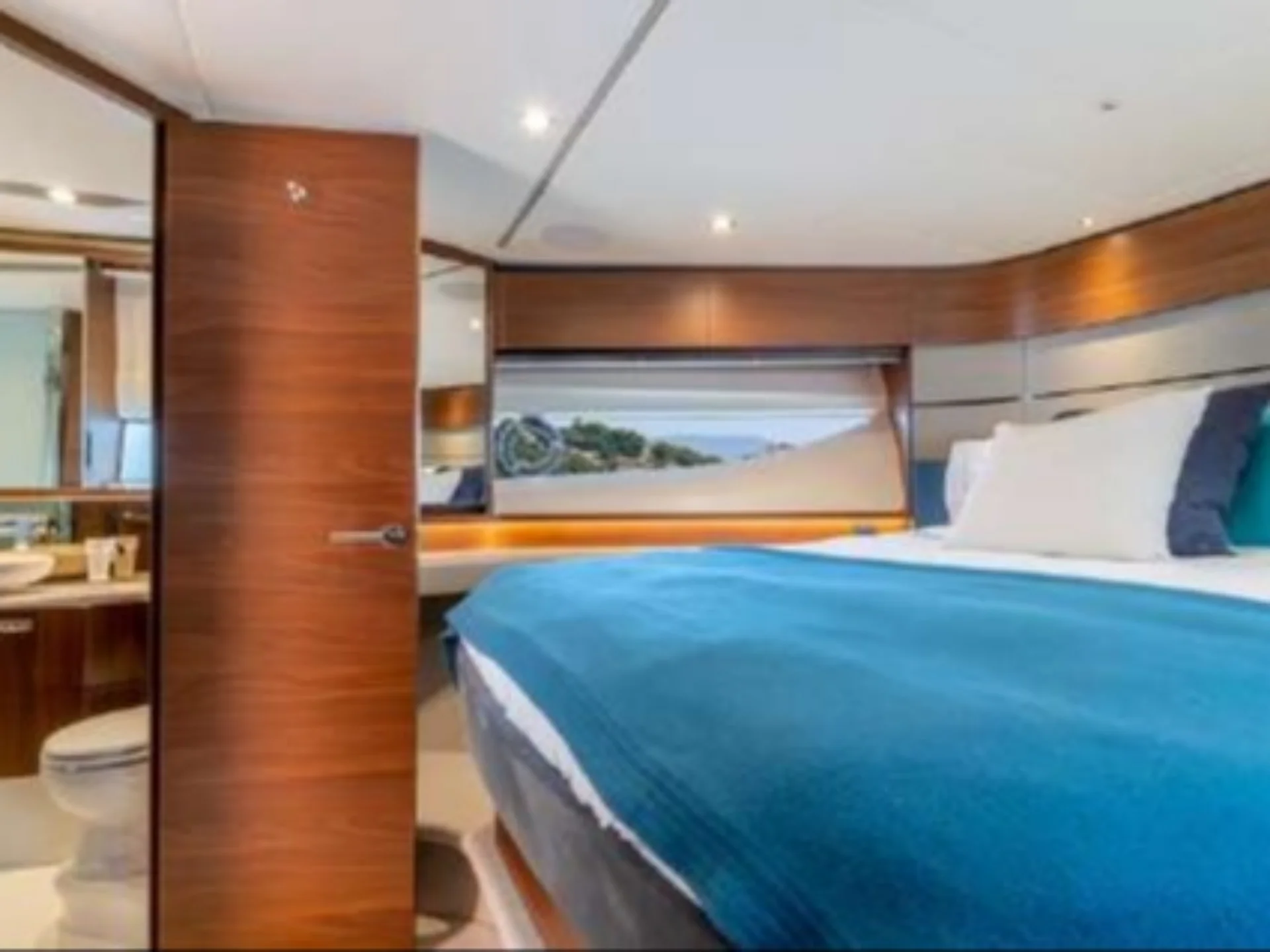 MISS DEMEANOR | Princess S62 - Princess