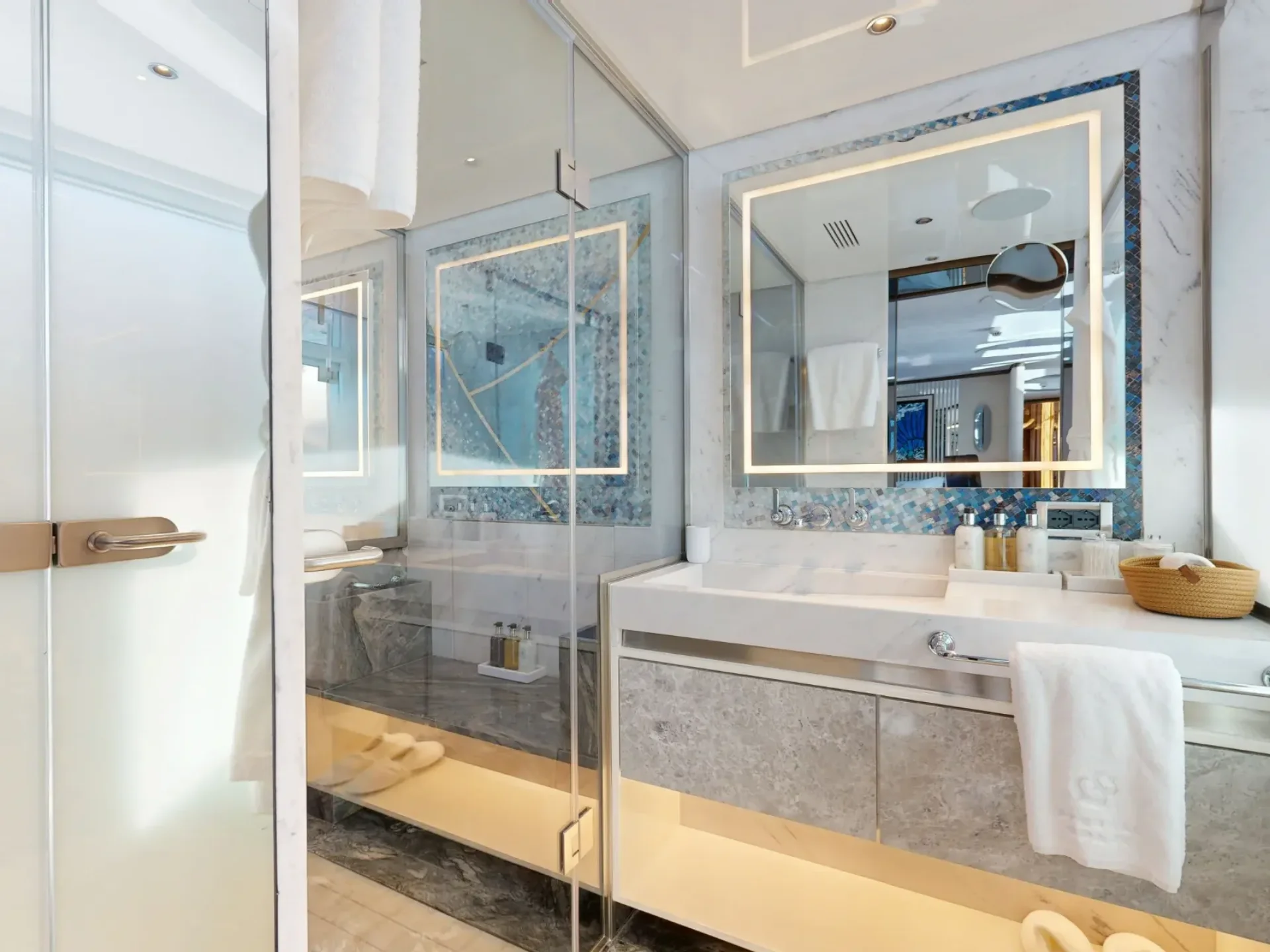 ETERNAL SPARK | Bilgin 163 - Bilgin