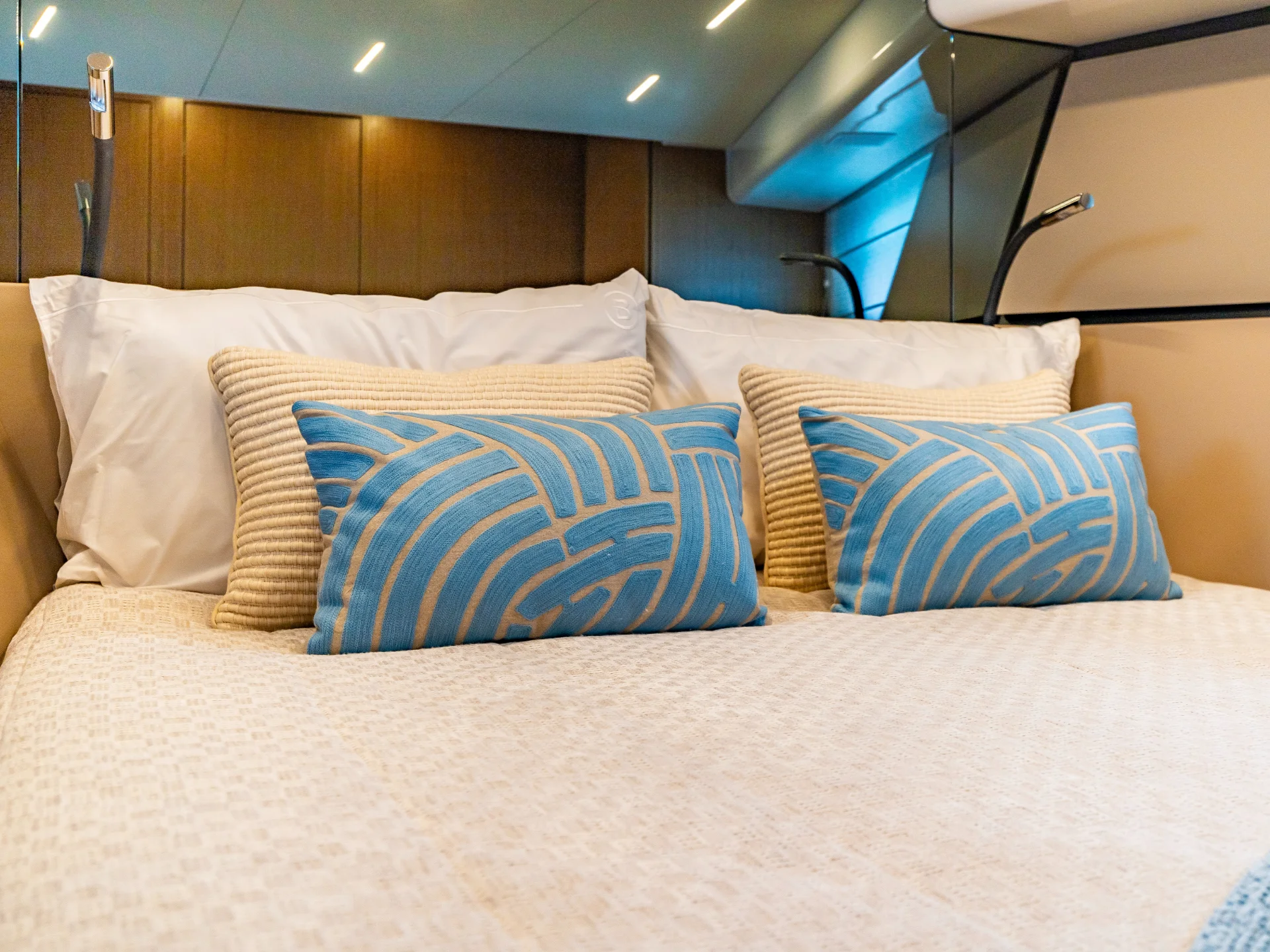 EXPERIENCE | Bluegame BG54 - Bluegame