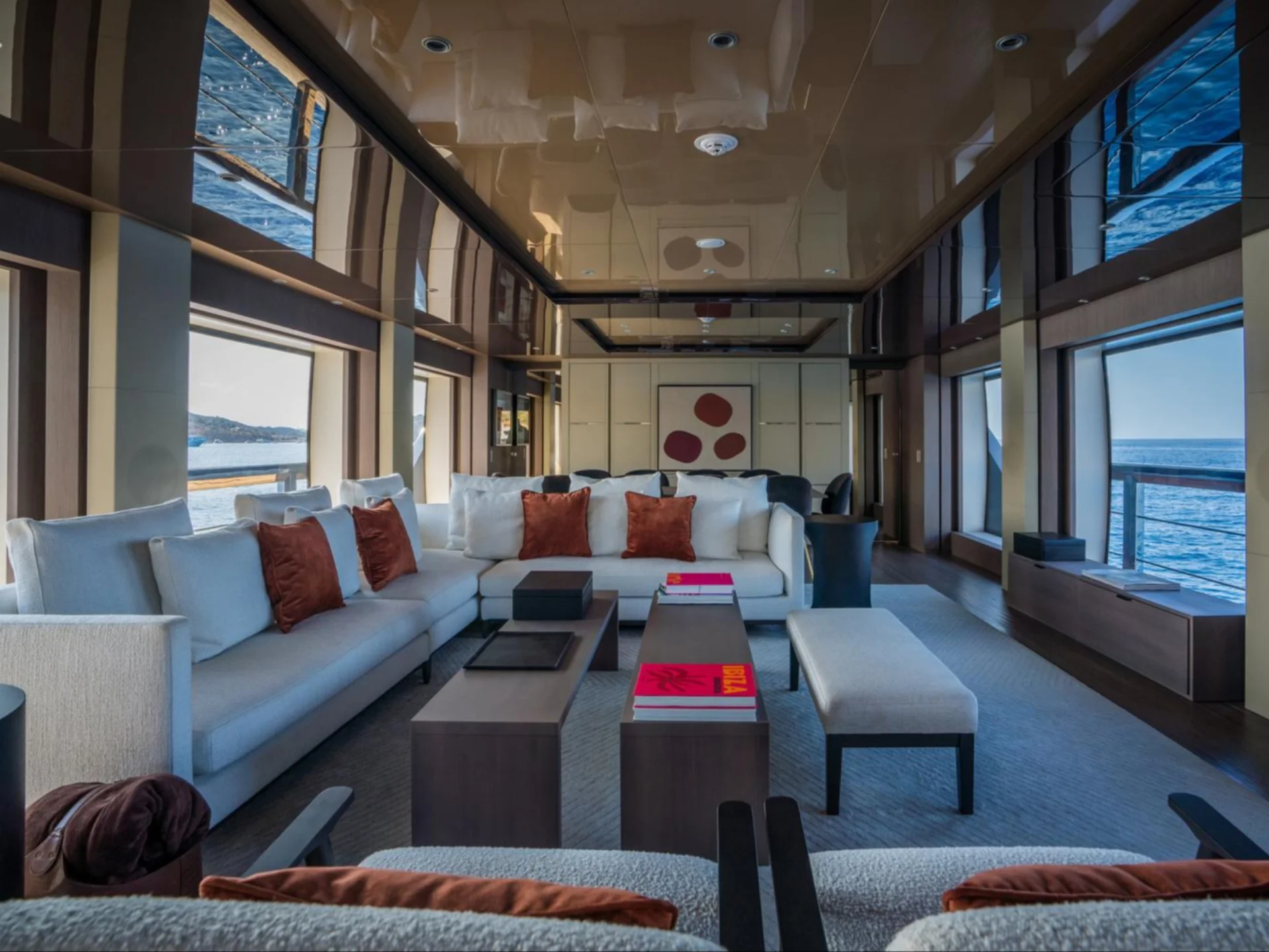 ALVIUM | Ferretti Custom Line 106 - Ferretti