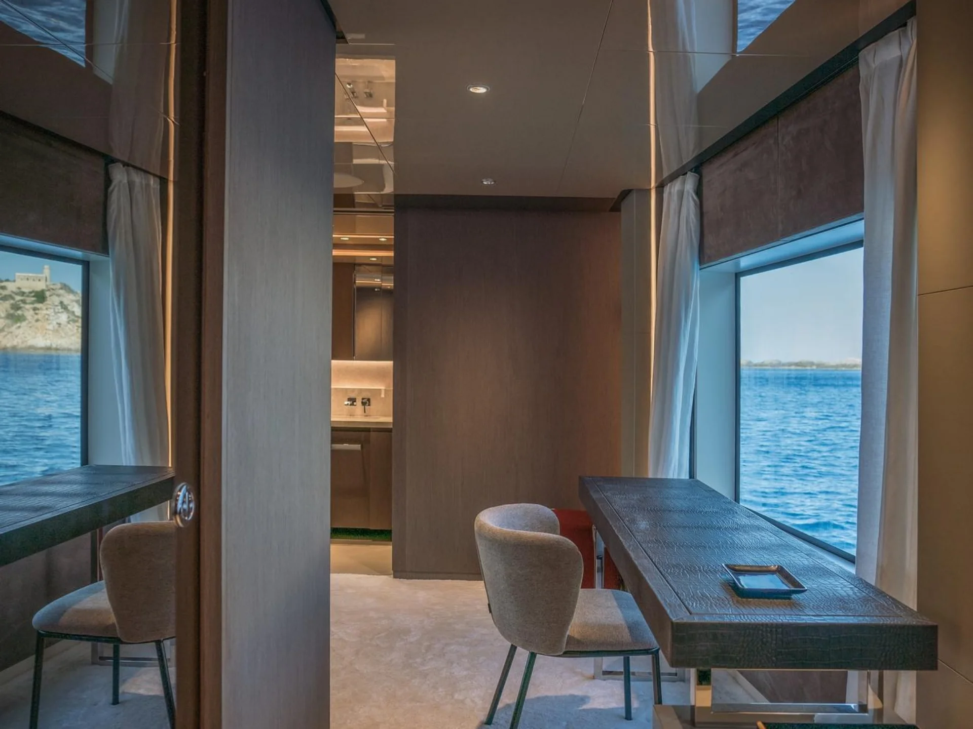 ALVIUM | Ferretti Custom Line 106 - Ferretti