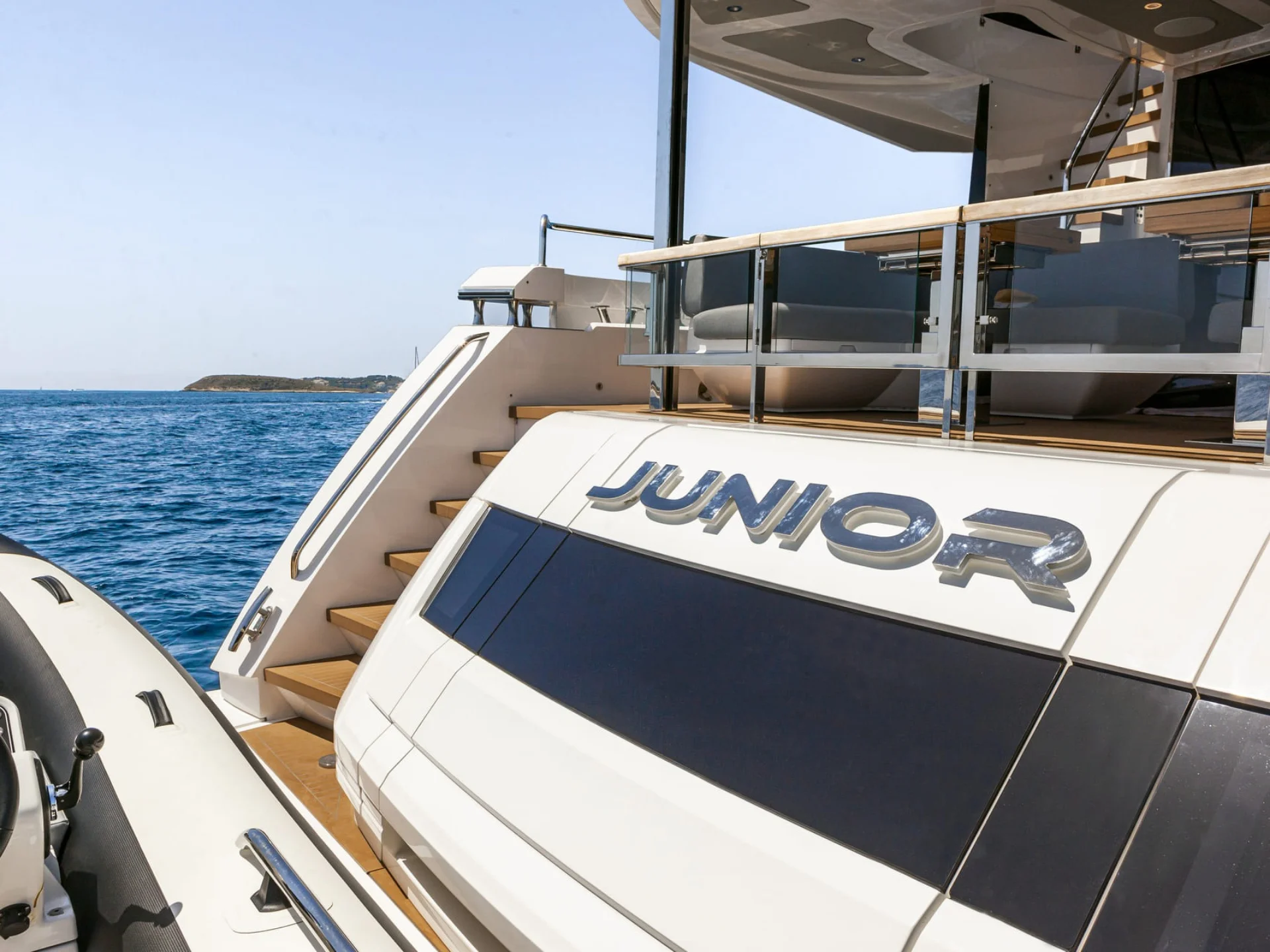 JUNIOR | Sunseeker 88 - Sunseeker