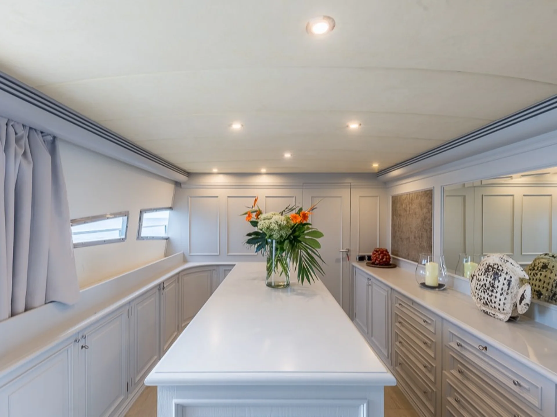 KIAWAH II | Astondoa 95 - Astondoa