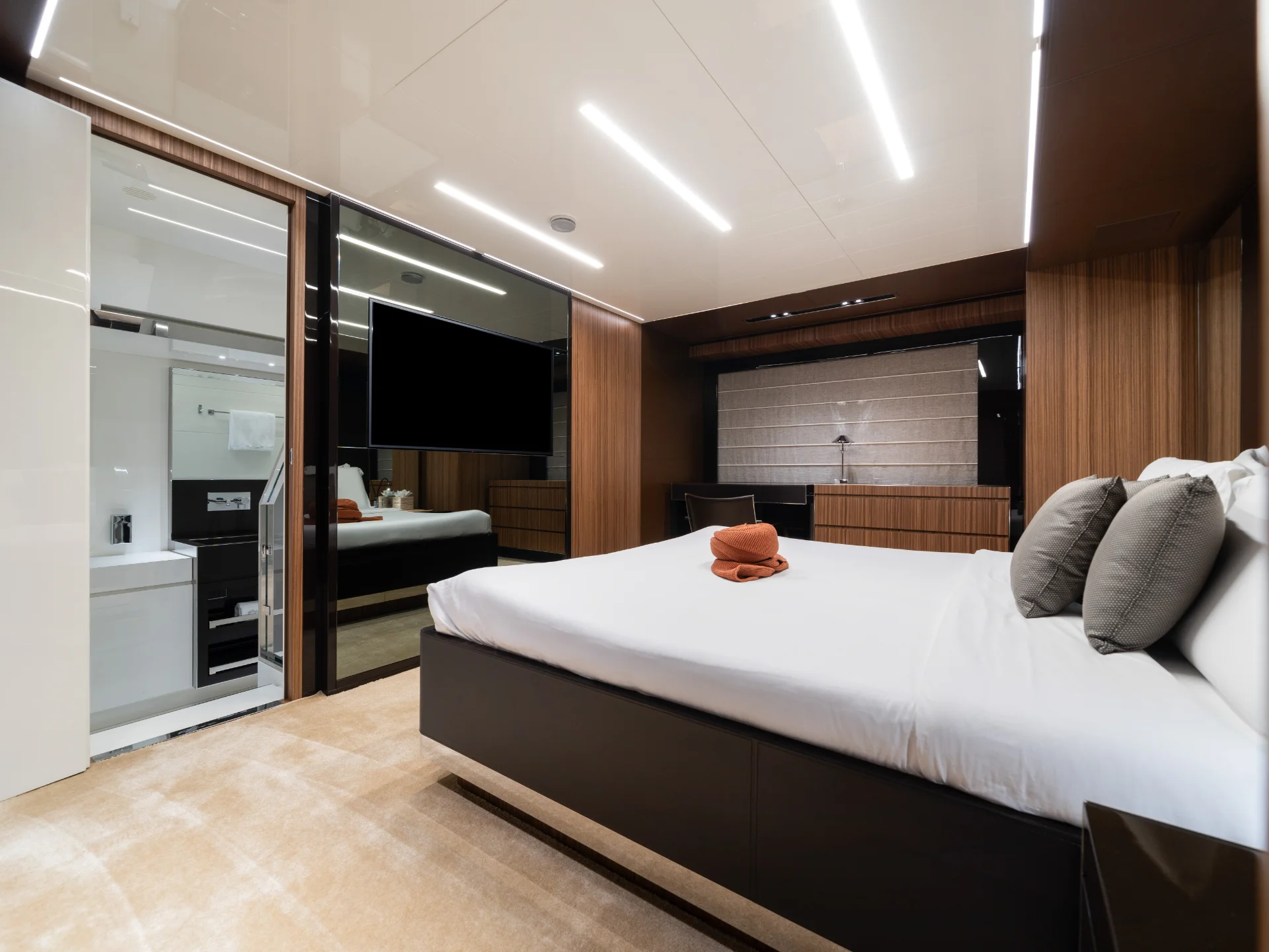 HP6 | Riva 100 Corsaro - Riva