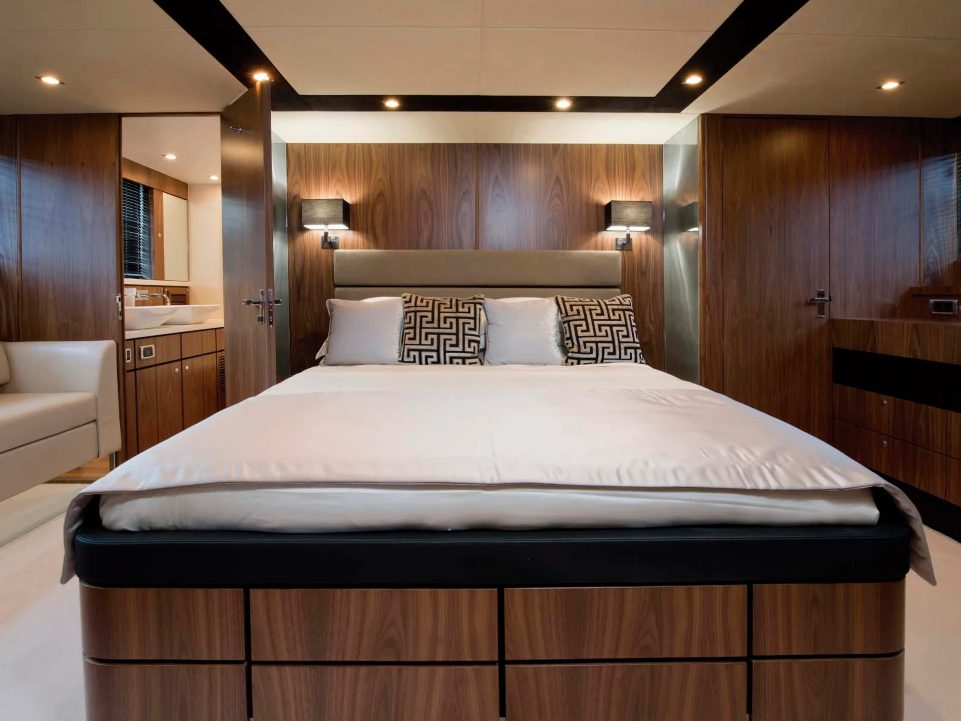 PAPAMARES |&nbsp;Fairline Squadron 78 - Fairline