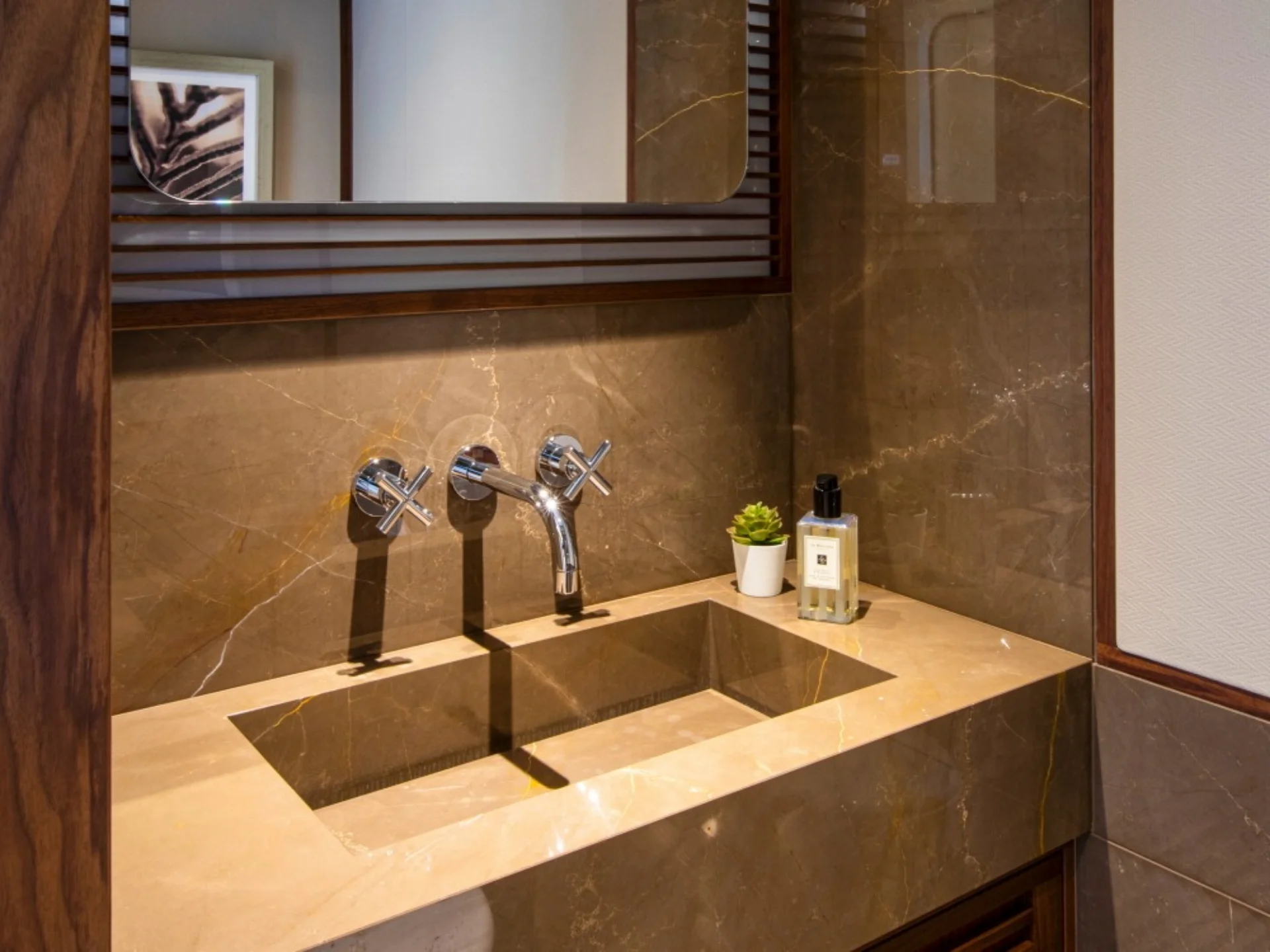 DELTA ONE | Mulder ThirtySix - Mulder